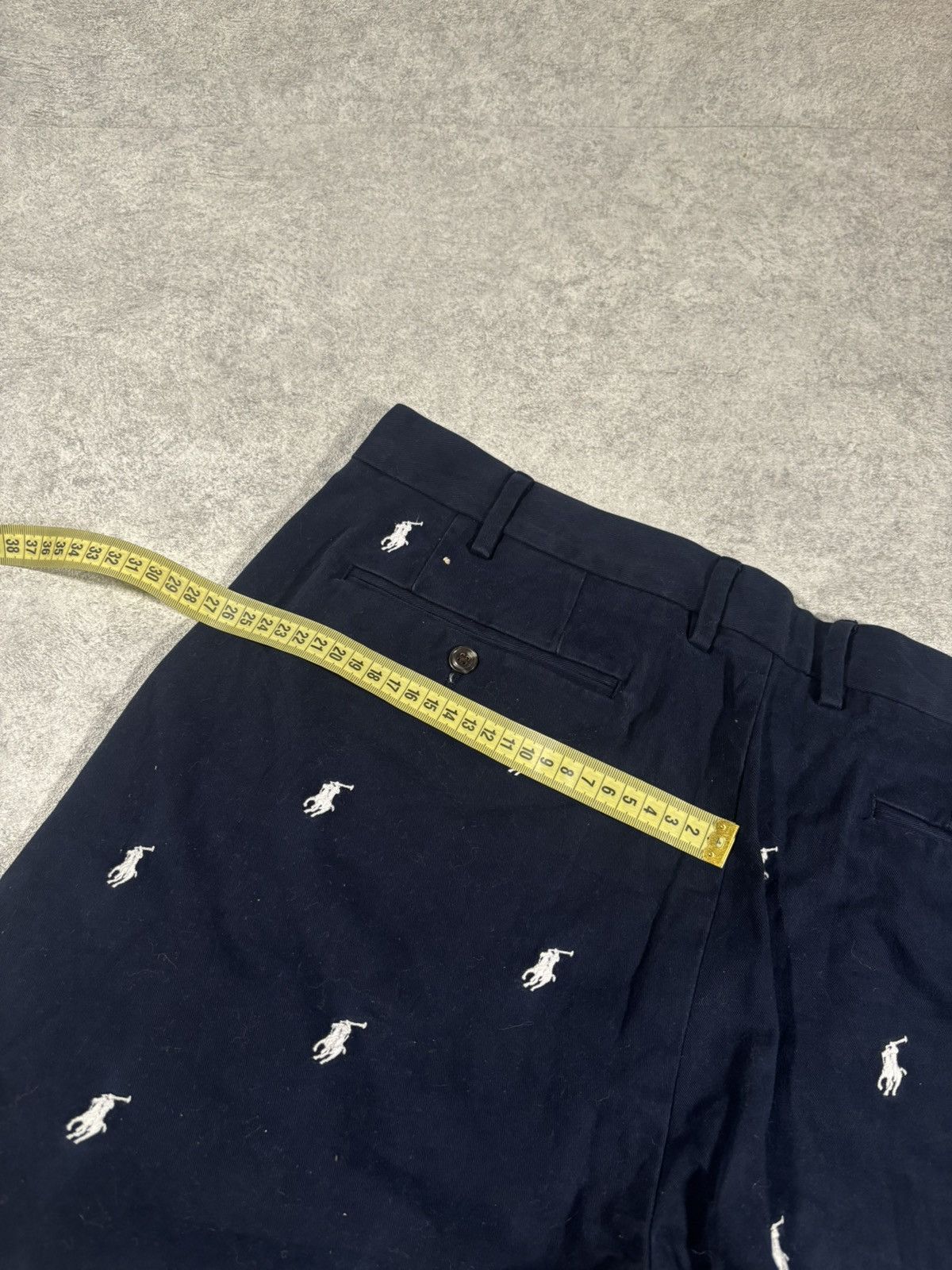 Polo Ralph Lauren Polo ralph lauren monogram pony shorts y2k summer vinatge Size US 38 / EU 54 - 10 Thumbnail