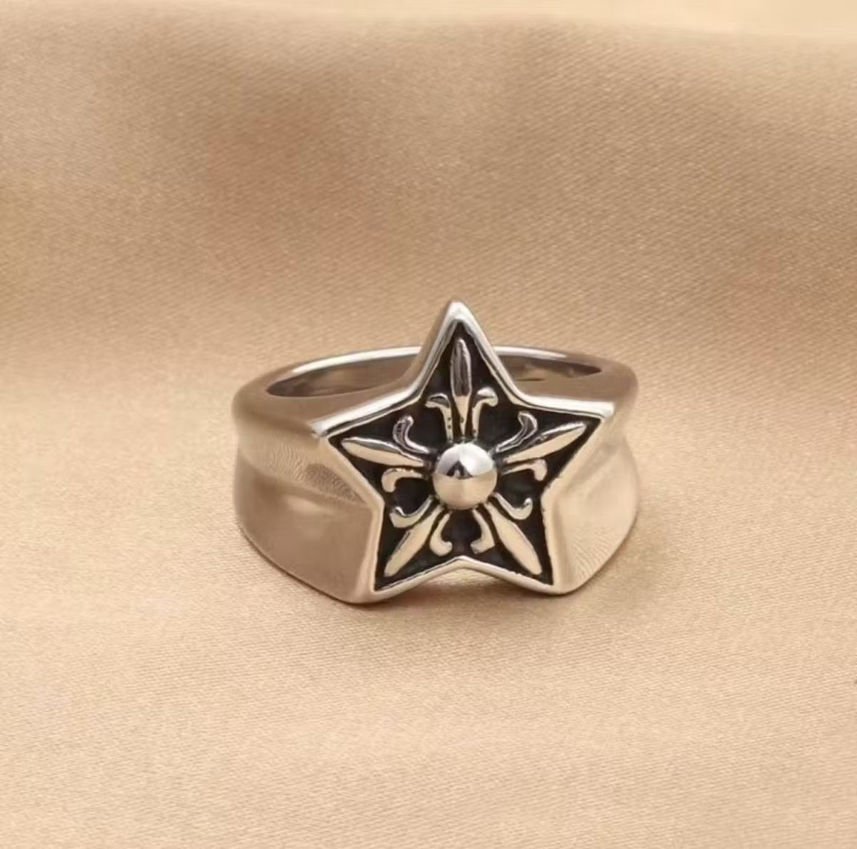 Jewelry × Vintage One Star Ring Size ONE SIZE - 1 Thumbnail