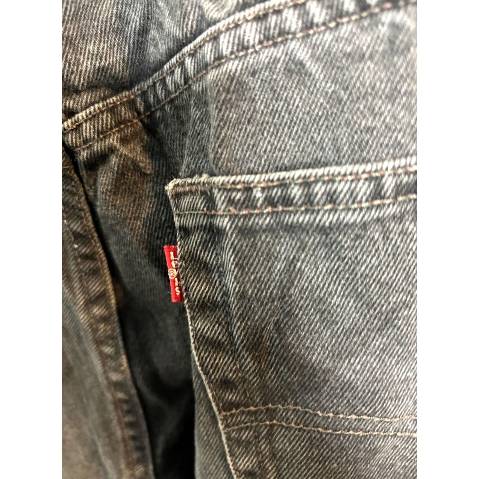 Levi's VINTAGE Levis 550 Jeans Mens Size 36 Black 1999 Denim Relaxed Red Tab 3401 Mens Jeans Black 90s USA Cowboy Leather? Size US 36 / EU 52 - 4 Thumbnail