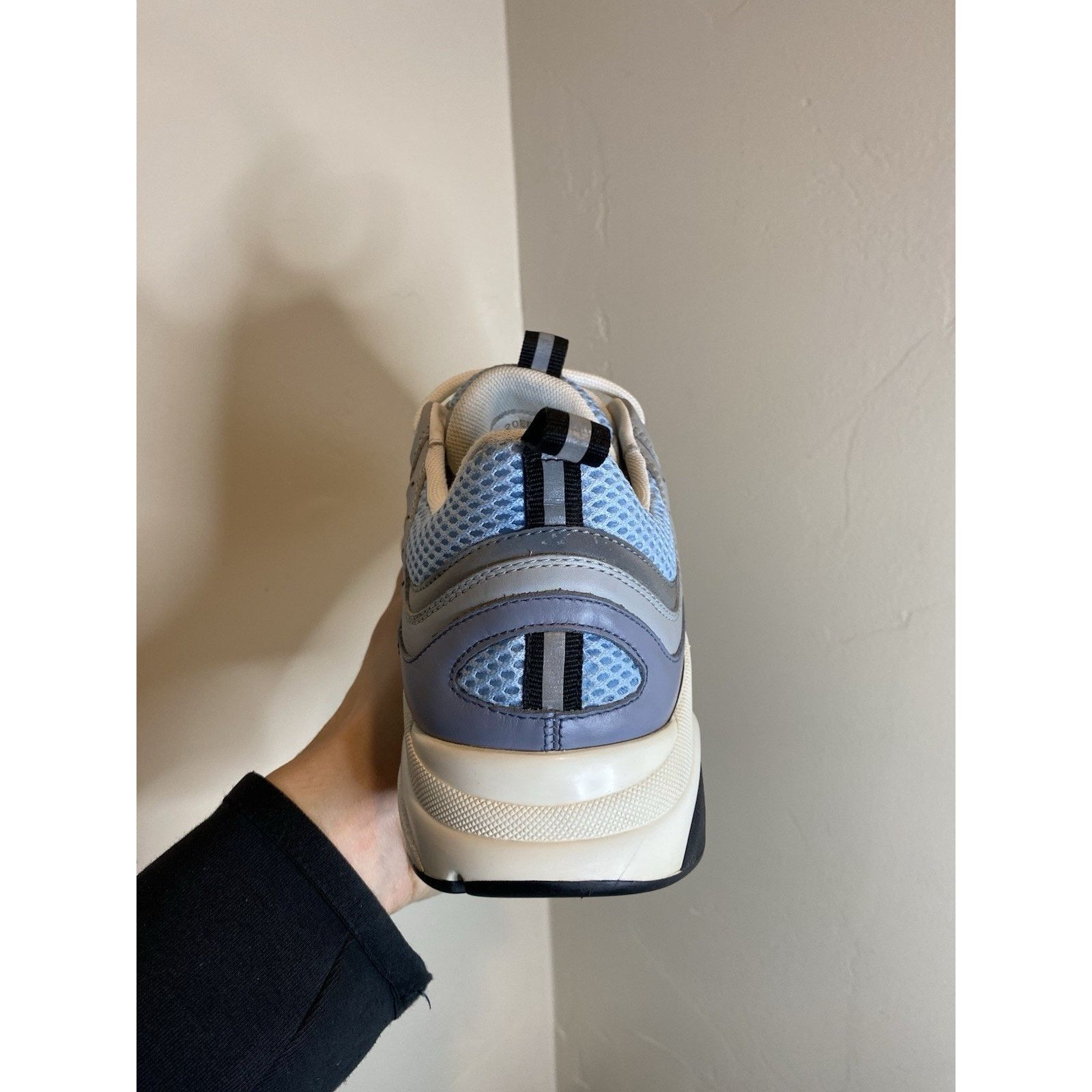 Dior Dior B22 ‘White Blue’| Size 39 EU ( 6 US ) Size US 6 / EU 39 - 8 Thumbnail