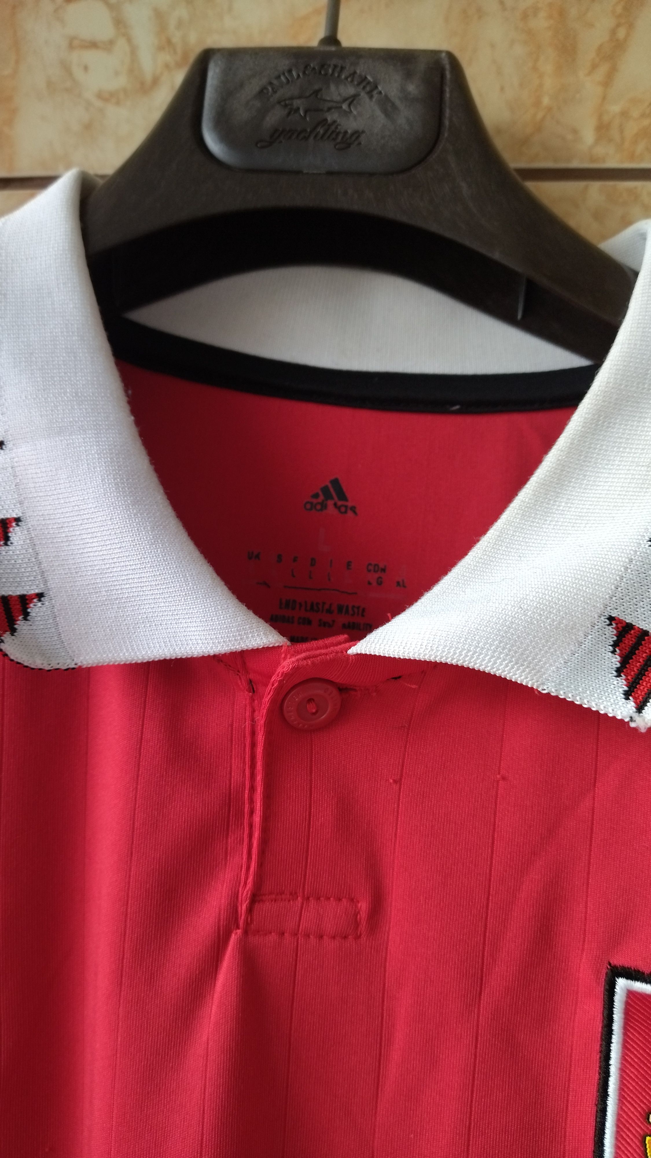 Adidas Manchester United adidas 2022/2023 soccer jersey Size US L / EU 52-54 / 3 - 6 Thumbnail