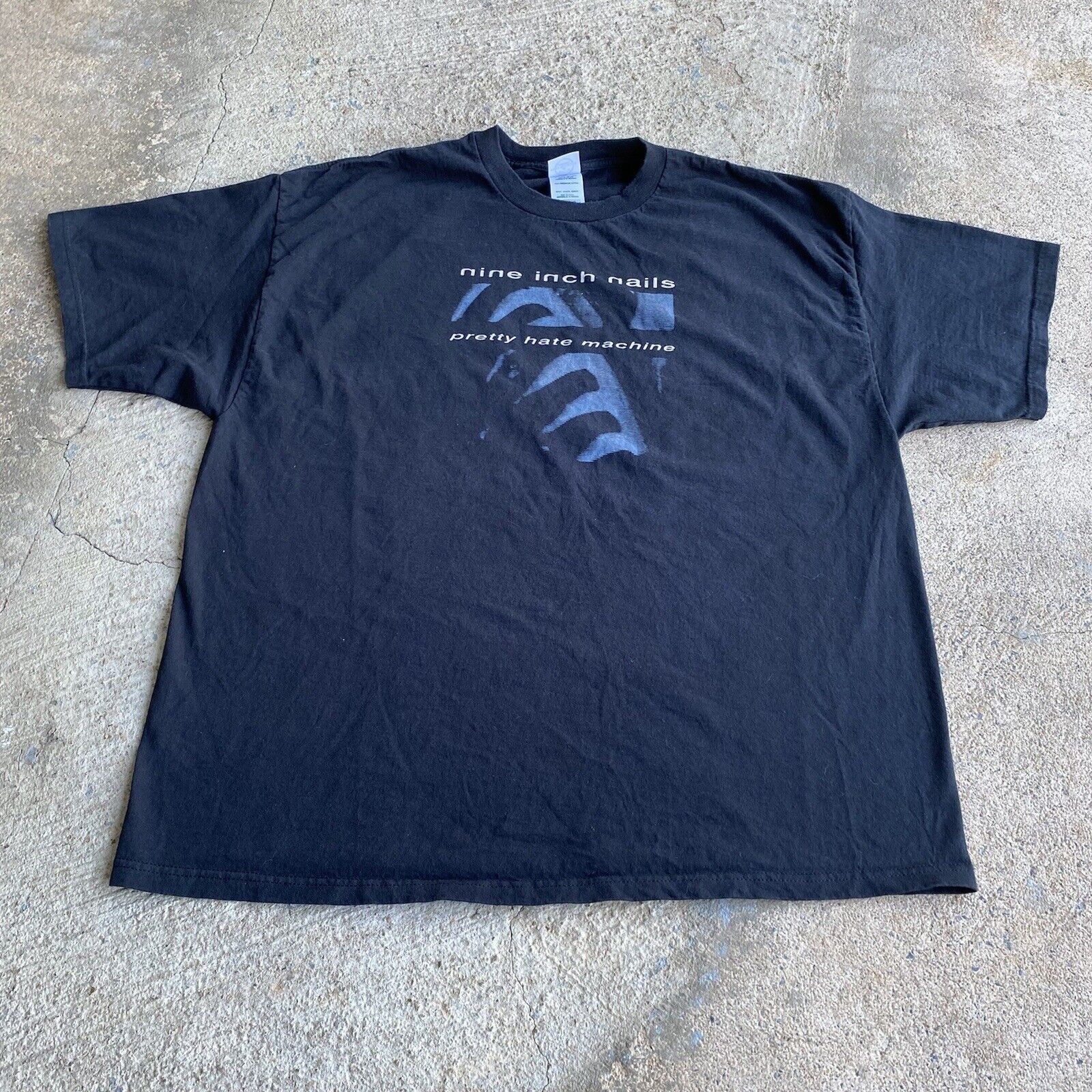 Delta Vintage Nine Inch Nails Pretty Hate Machine Shirt Size 2XL Size US XXL / EU 58 / 5 - 2 Thumbnail