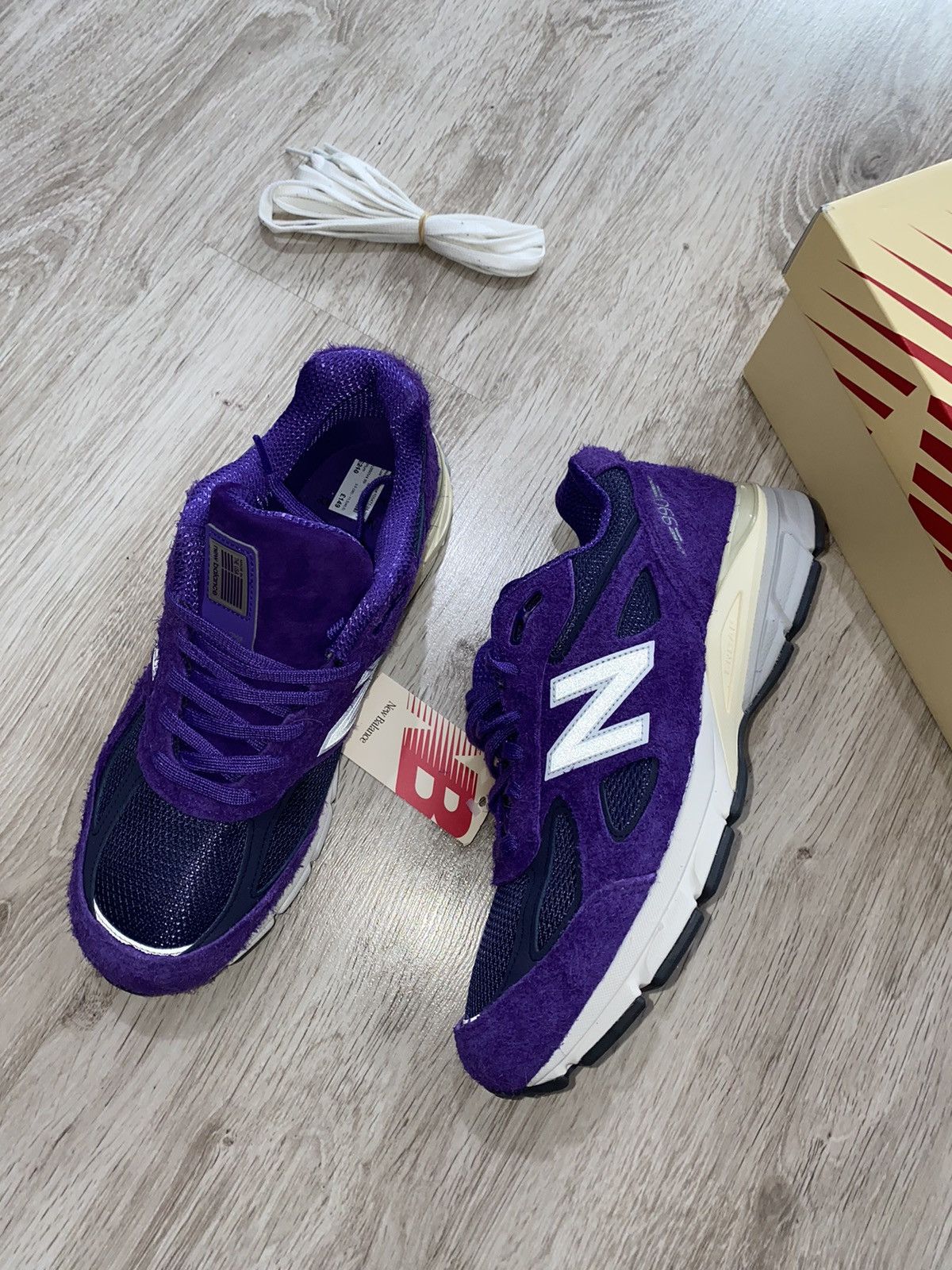 New Balance New Balance 990v4 Size US 9 / EU 42 - 11 Thumbnail