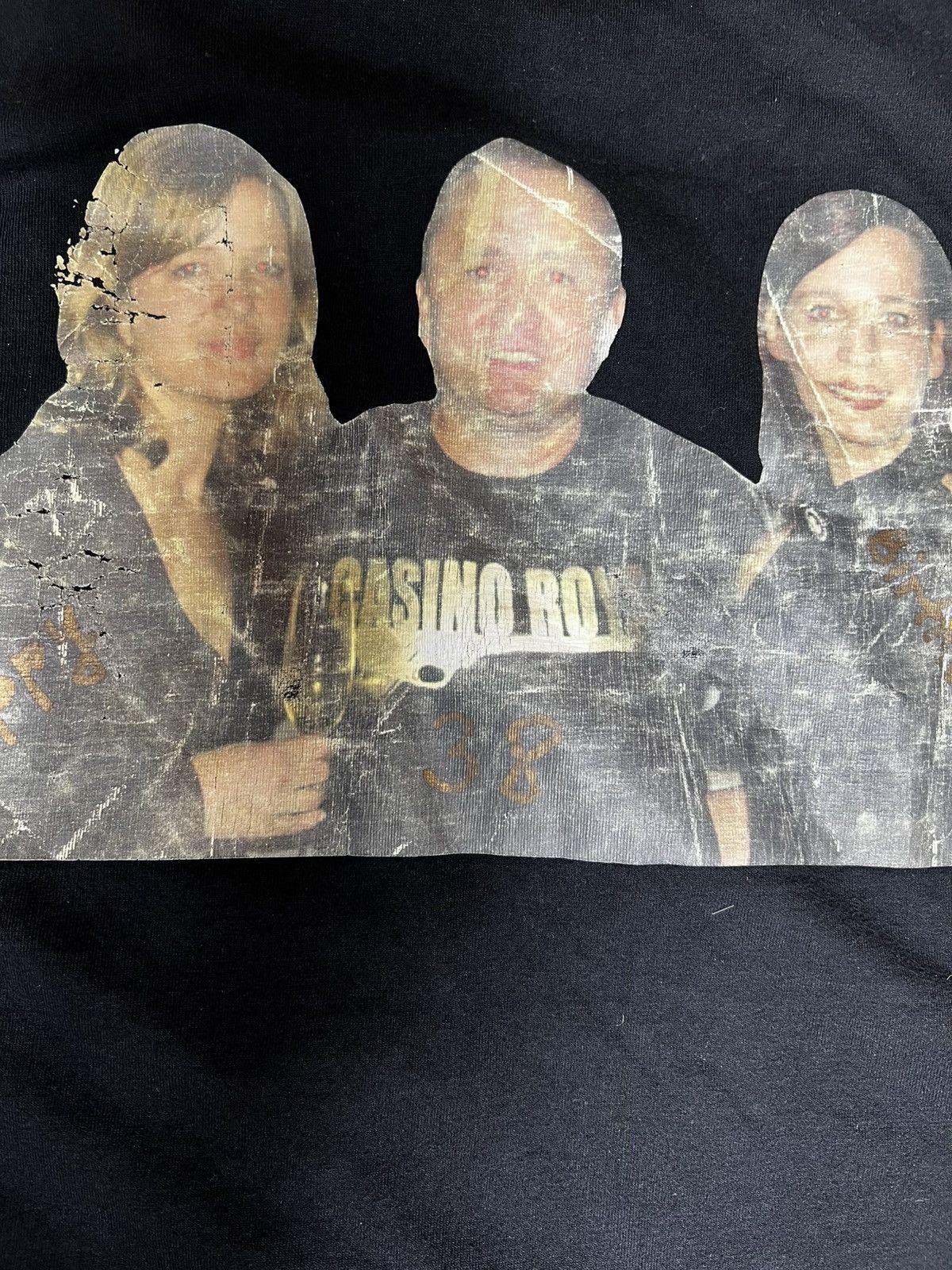 Merc × Vintage Selling a very old T-shirt, most likely 1980s merch, Size US XL / EU 56 / 4 - 4 Thumbnail