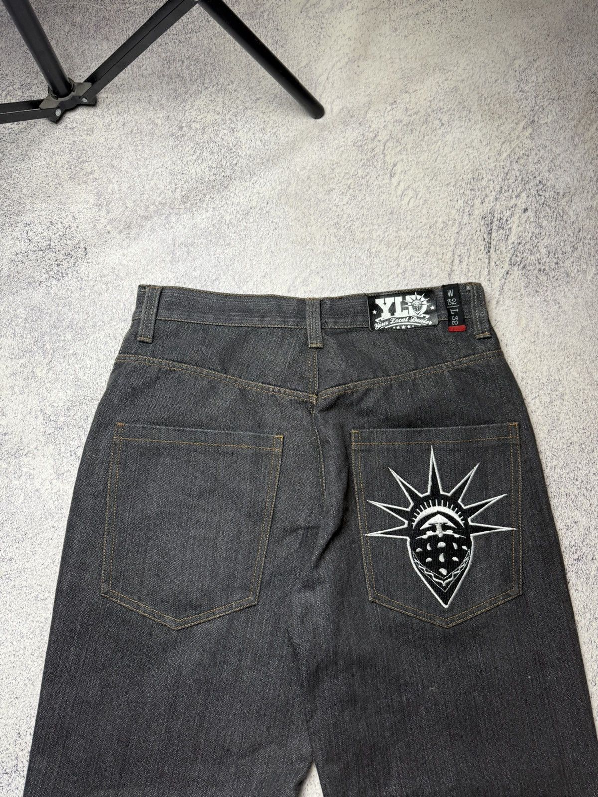 Japanese Brand Vintage Rap Pants Your Local Dealer Y2K Jeans Japanese Size US 32 / EU 48 - 13 Thumbnail