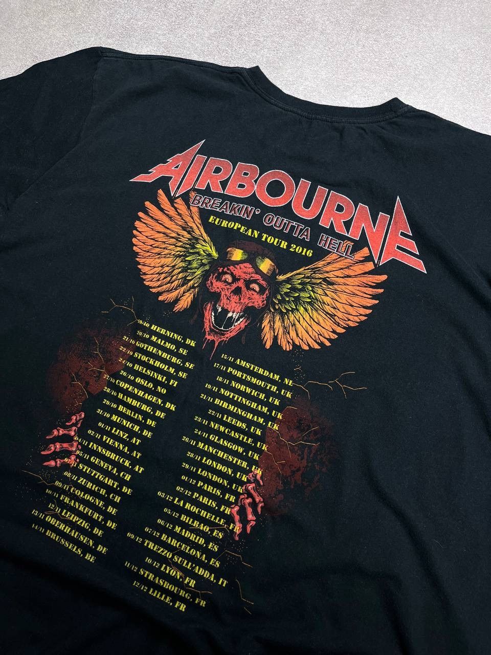 Band Tees × Vintage Vintage Airbourne Breakin Outta Hell Promo Tour T-shirt L Size US L / EU 52-54 / 3 - 4 Thumbnail