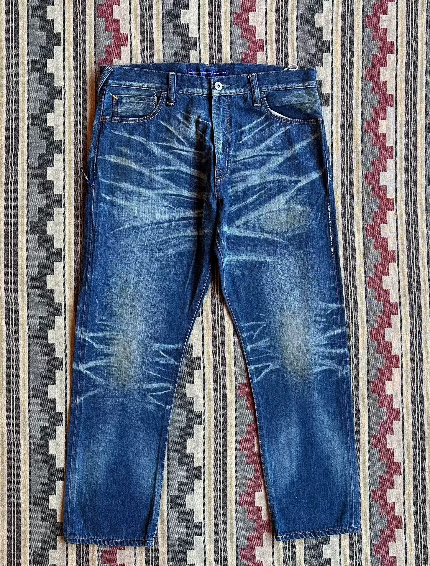 Vanquish vintage distressed denim by vanquish fragment Size US 36 / EU 52 - 1 Thumbnail