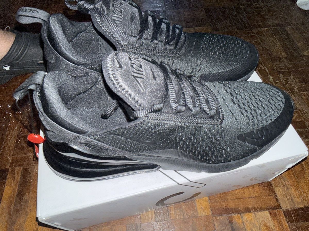 Nike Air max 270 black Size US 11.5 / EU 44-45 - 6 Thumbnail