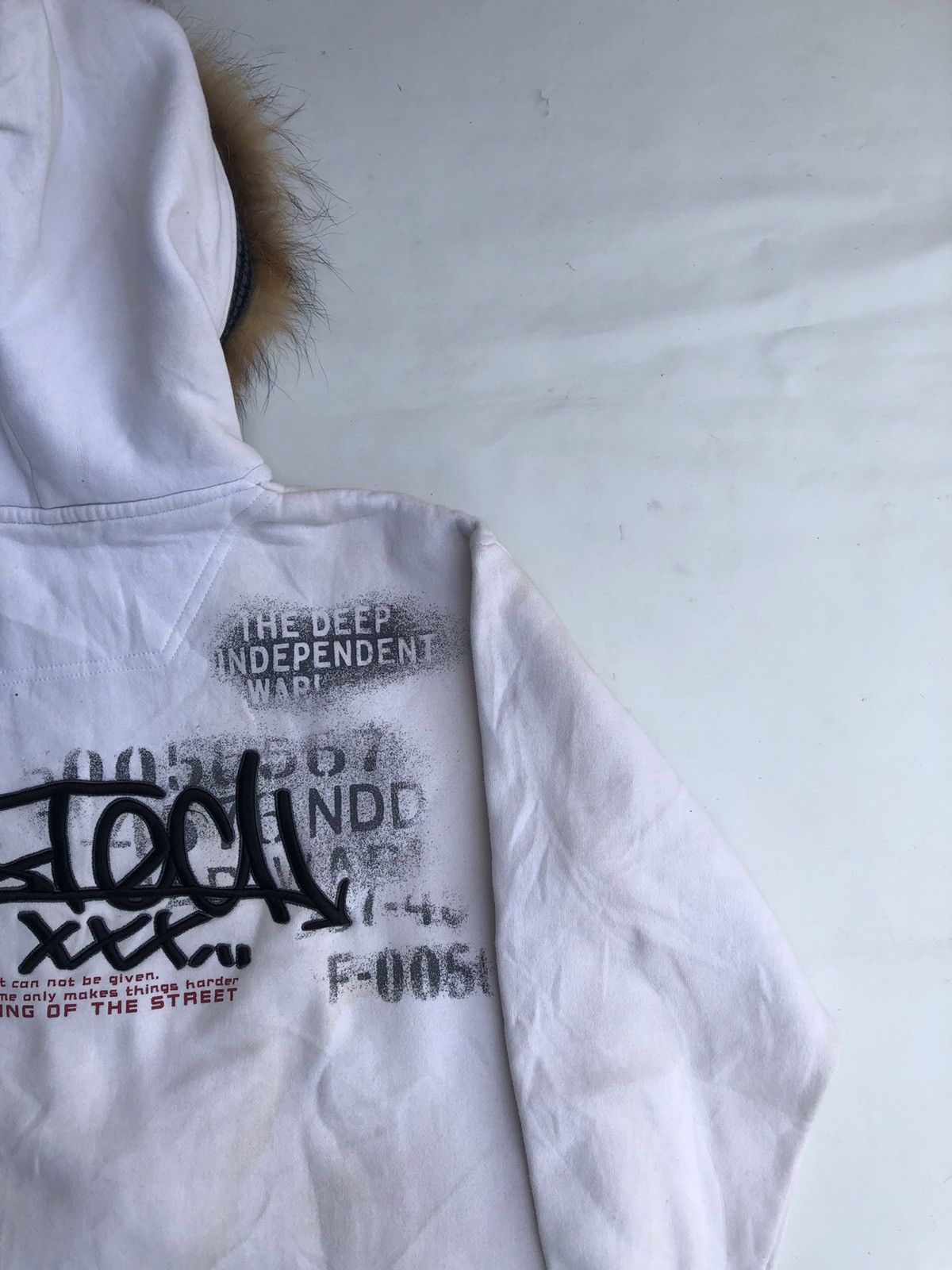 Le Grande Bleu (L.G.B.) Japan Gothic Poem Fur Hoodie Zip Size US XL / EU 56 / 4 - 6 Thumbnail