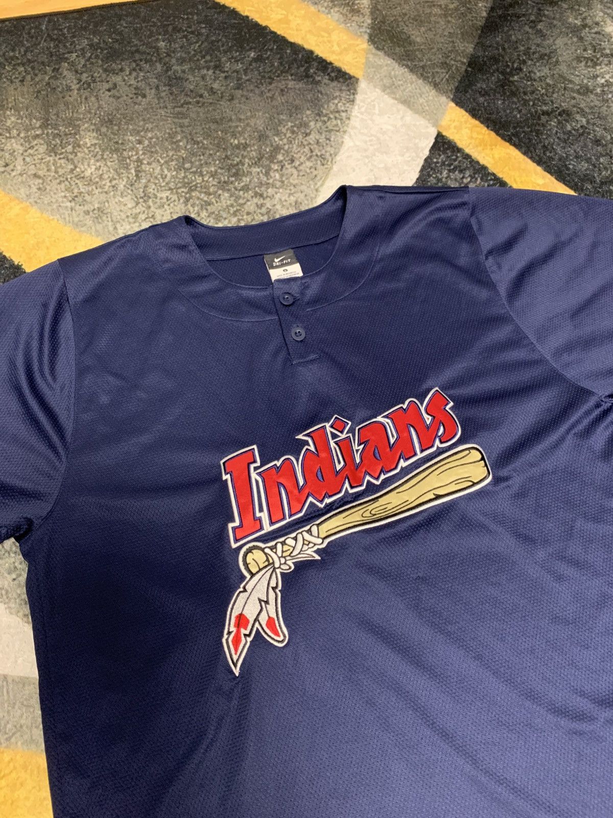 MLB Cleveland Indians Jersey Nike Size ONE SIZE - 2 Thumbnail