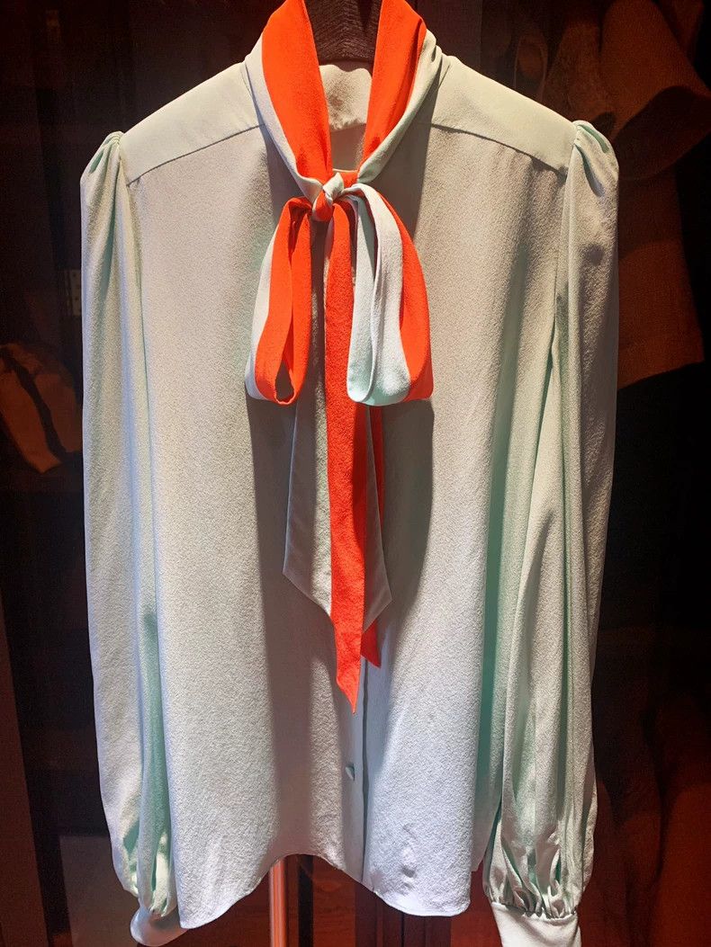 Givenchy Givenchy Polka-dot Bow Tie Ruffle Shirt Size US M / EU 48-50 / 2 - 4 Thumbnail
