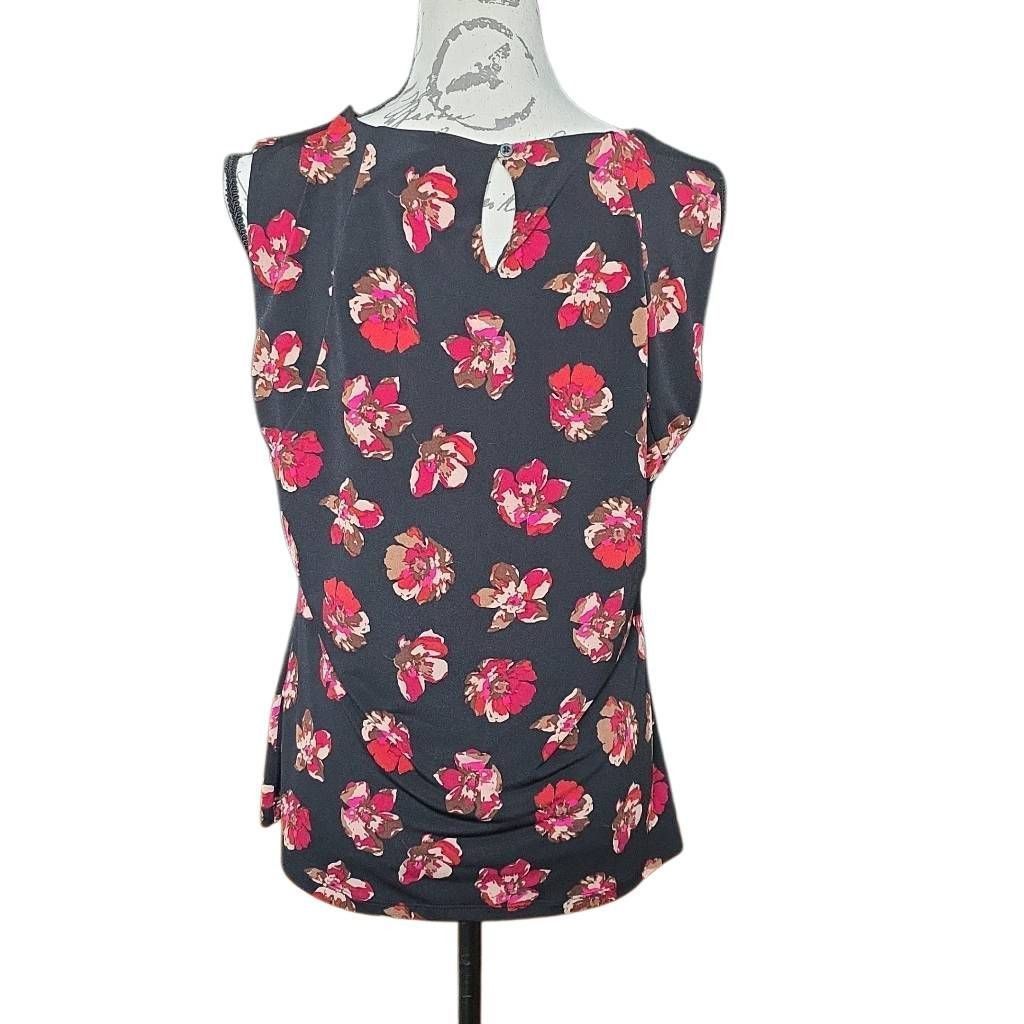 Tommy Hilfiger Tommy Hilfiger Women’s Size Large Black Red Pleated Front Sl Size L / US 10 / IT 46 - 5 Thumbnail