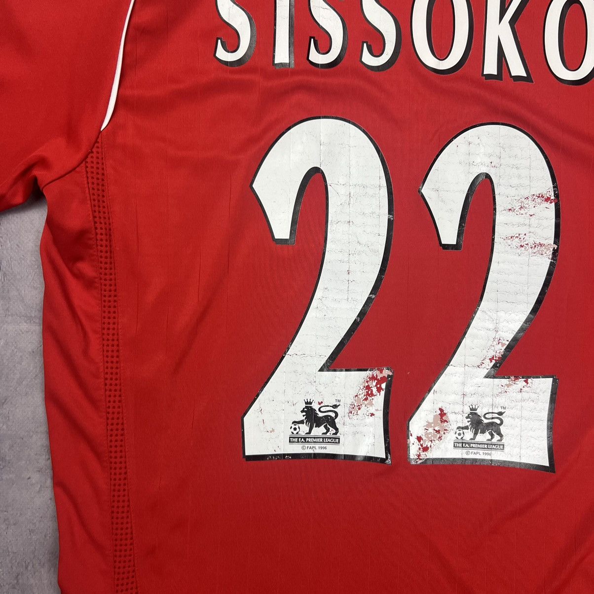 Adidas Rare! Sissoko 22 Liverpool Adidas Soccer Jersey Shirt 00s Size US S / EU 44-46 / 1 - 9 Thumbnail