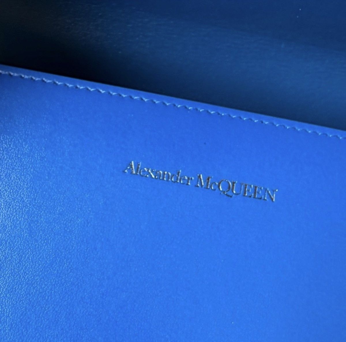 Alexander McQueen ALEXANDER MCQUEEN The Knuckle Satchel In Celestial Blue Size ONE SIZE - 3 Thumbnail