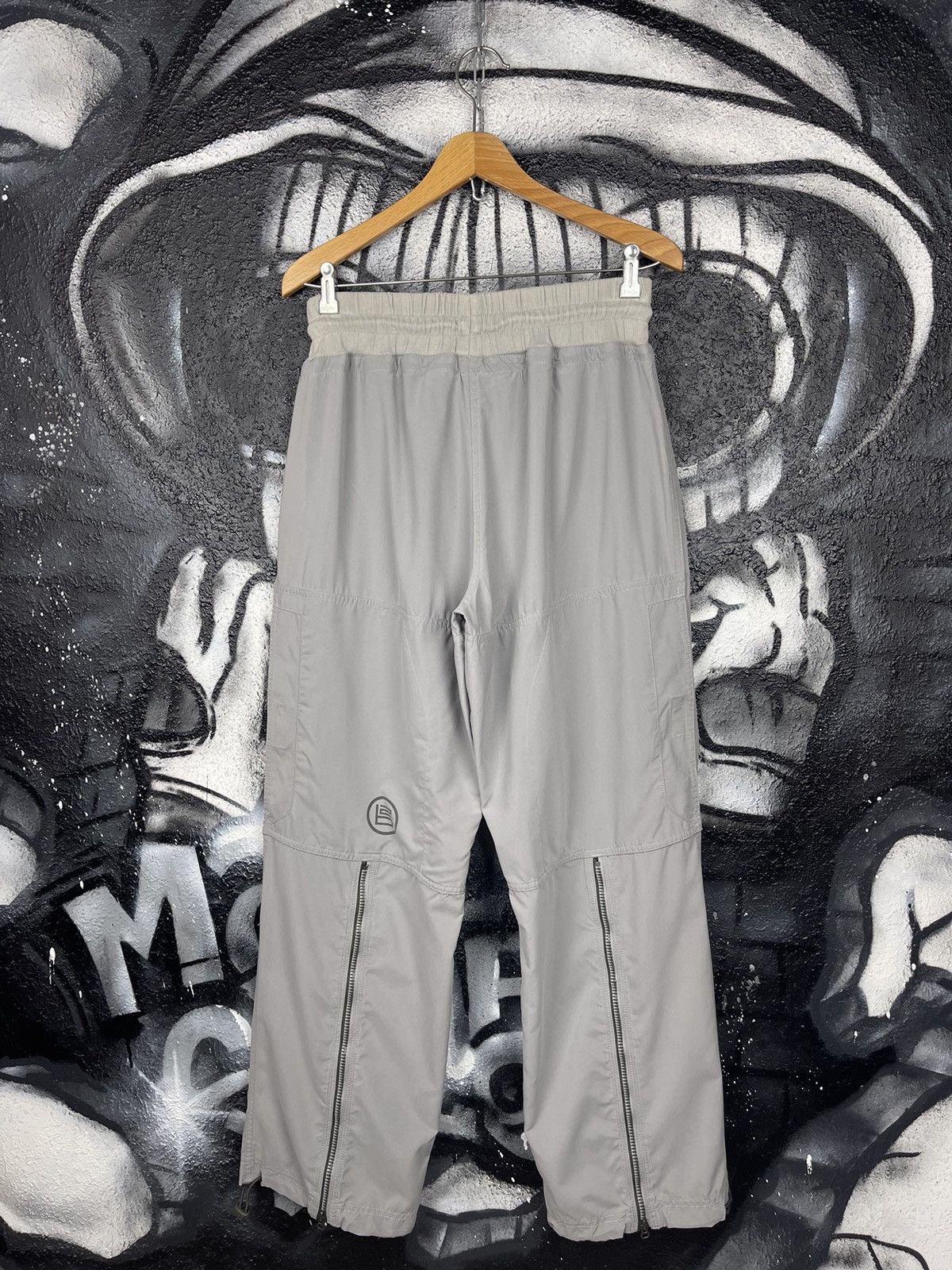 Nike Nike Y2K Vintage Sport Wide Parachute Pants Men’s Size Small Size US 30 / EU 46 - 10 Thumbnail
