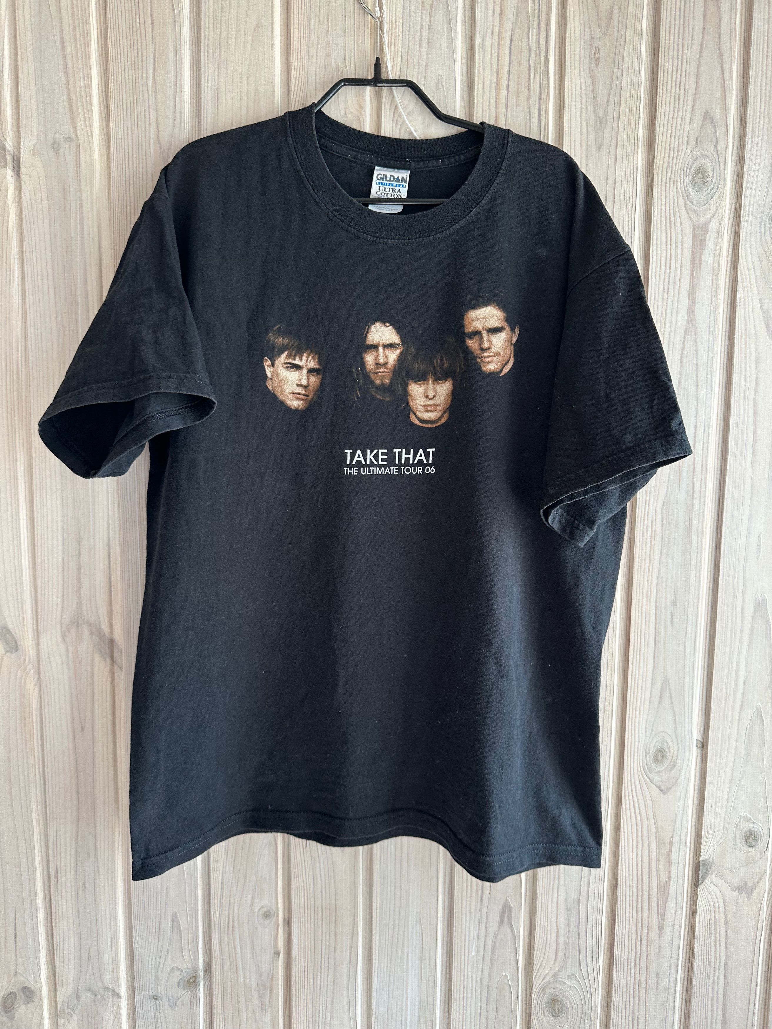 Band Tees 2006 Take That Tour Tee rock band t shirt rock Heavy Faded Size US L / EU 52-54 / 3 - 2 Thumbnail