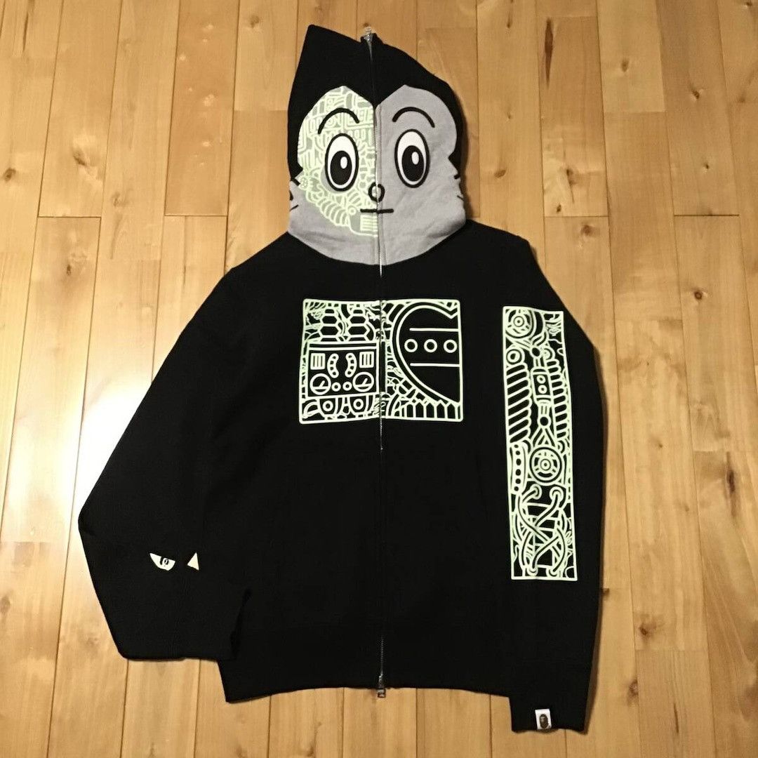 Bape 💫Glow in the dark💫 BAPE × Astro Boy full zip hoodie APE Size US M / EU 48-50 / 2 - 1 Thumbnail