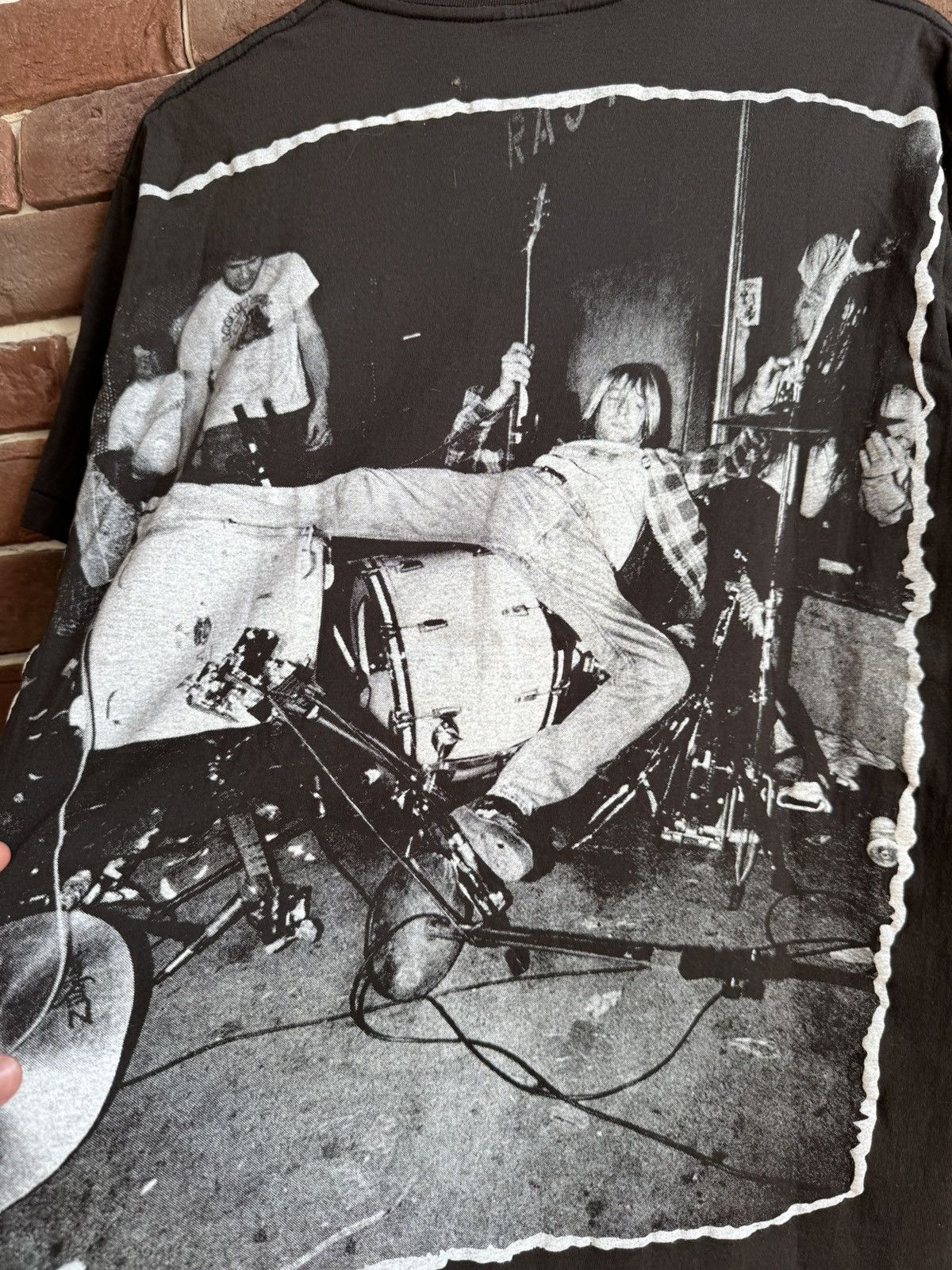 Band Tees Rare 90s Nirvana Kurt Cobain Grunge Band Vintage T Shirt L Size US L / EU 52-54 / 3 - 11 Thumbnail