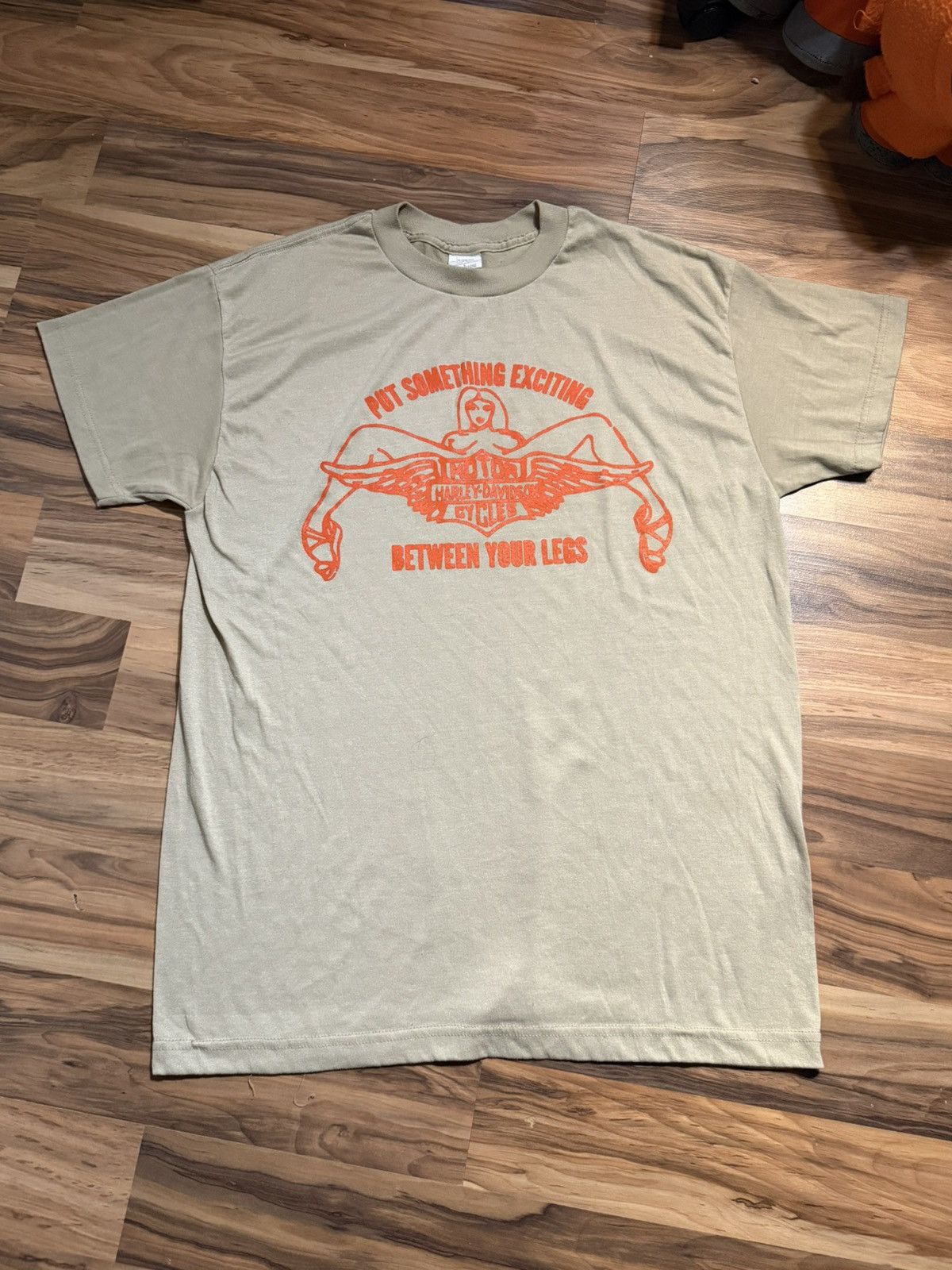 Harley Davidson Vintage 70s harley davidson t shirt size LARGE true vtg tee Size US L / EU 52-54 / 3 - 4 Thumbnail