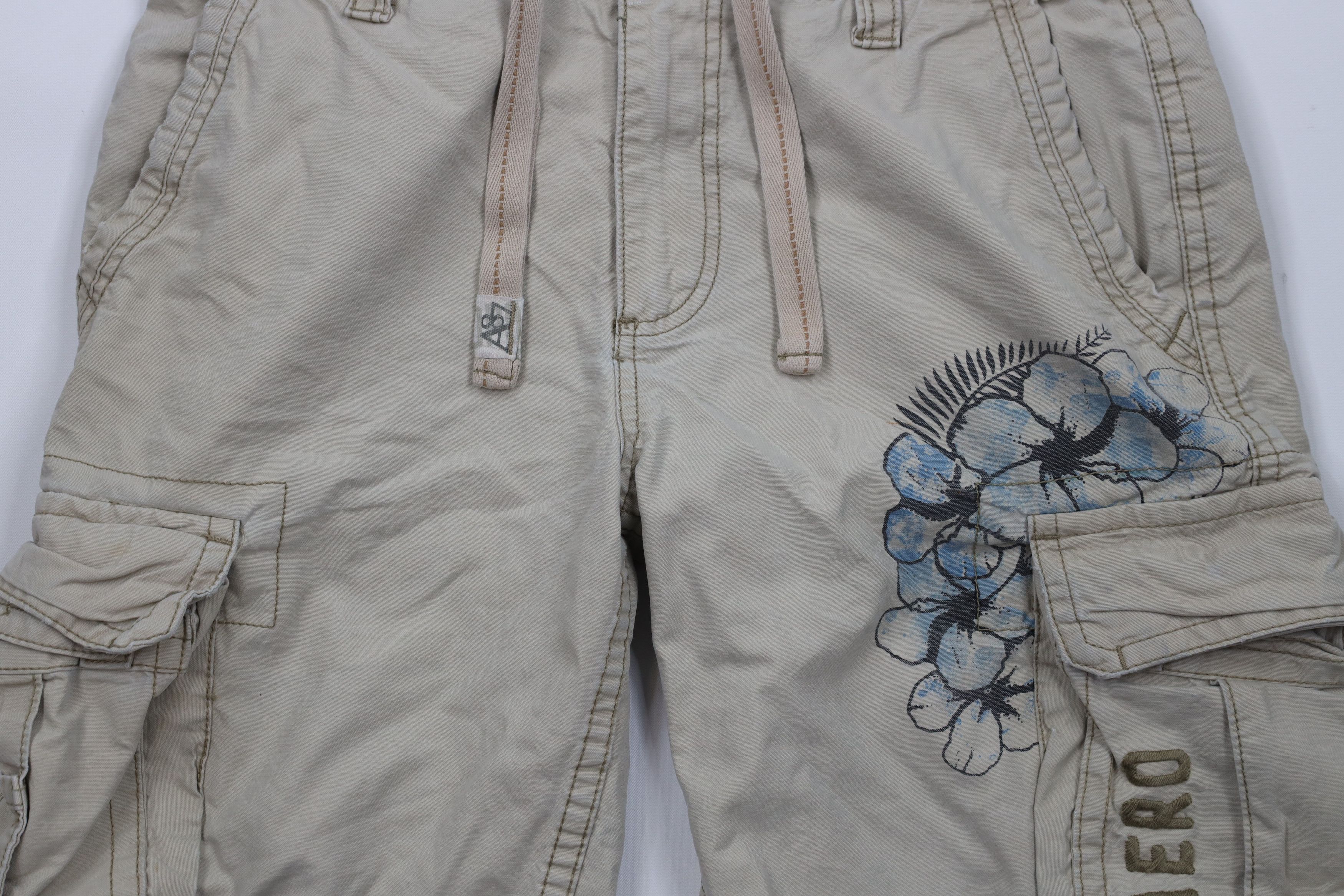Aeropostale × Vintage Vintage Y2K Aeropostale Flower Cargo Shorts Beige Cotton Size US 31 - 3 Thumbnail