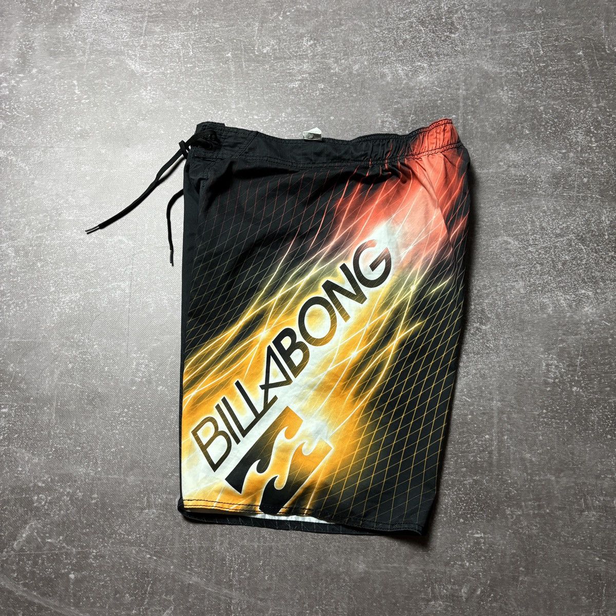 Billabong vintage billabong shorts surf style 90s black Size US 31 - 6 Thumbnail