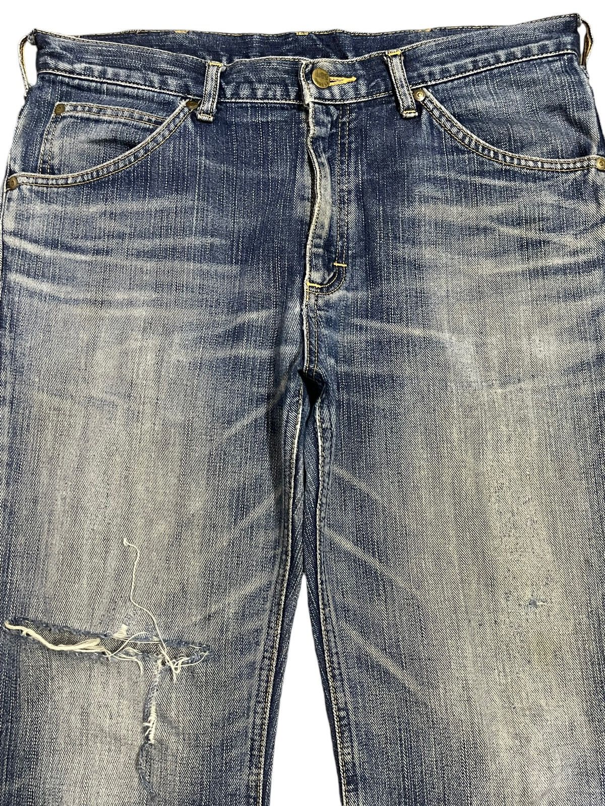 Lee Vintage Lee Blue Faded Wash Distressed Style Wide Leg Jeans Size US 34 / EU 50 - 3 Thumbnail