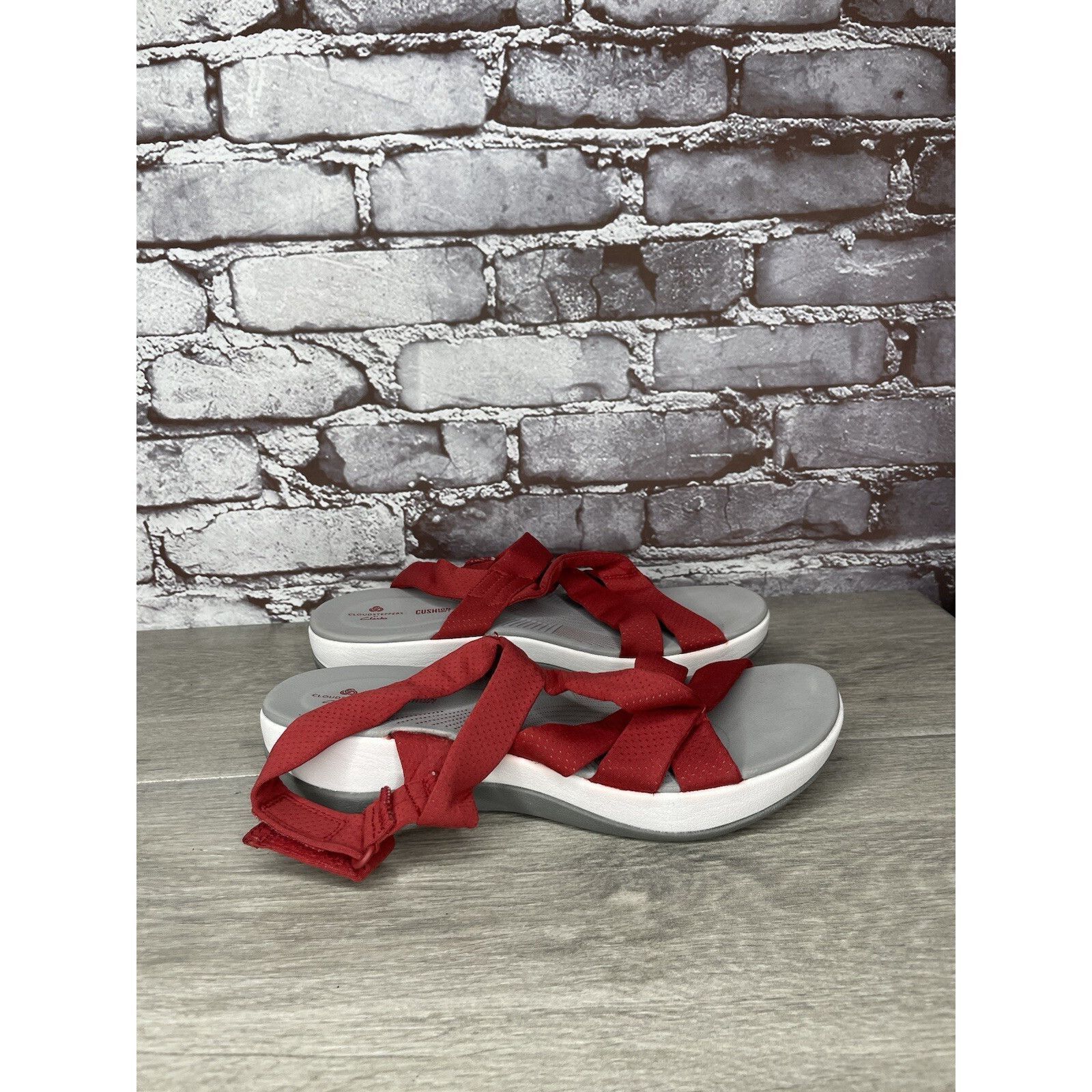 Clarks Clarks Cloud Steppers Red Fabric Strappy Wedge Comfort Sanda Size US 8 / IT 38 - 17 Thumbnail