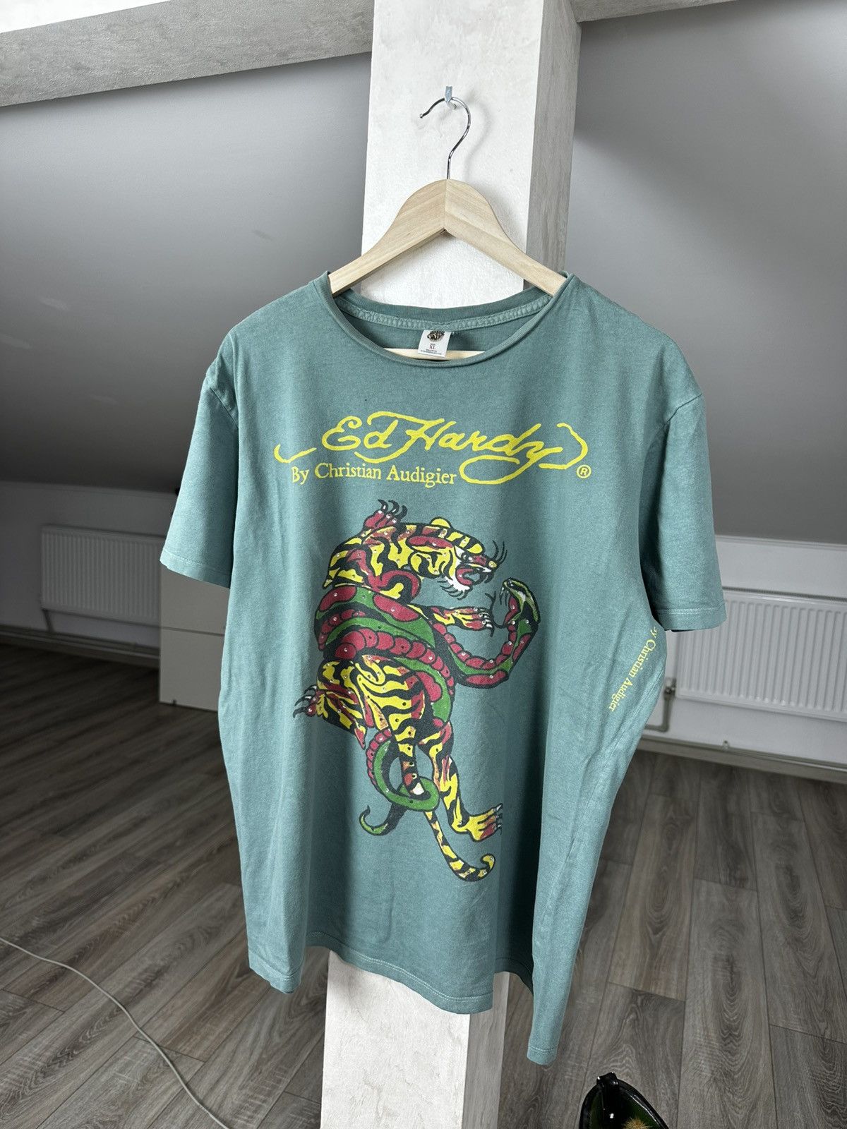 Ed Hardy Ed Hardy Vintage Tiger Tee Y2K Logo Size US XL / EU 56 / 4 - 1 Thumbnail