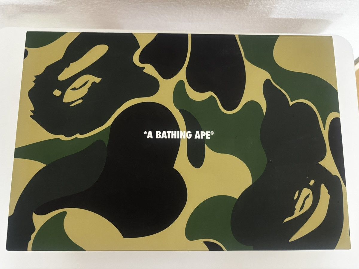Bape Authentic ape bape bape sta #1 red US 11 new bapesta Size US 11 / EU 44 - 15 Thumbnail