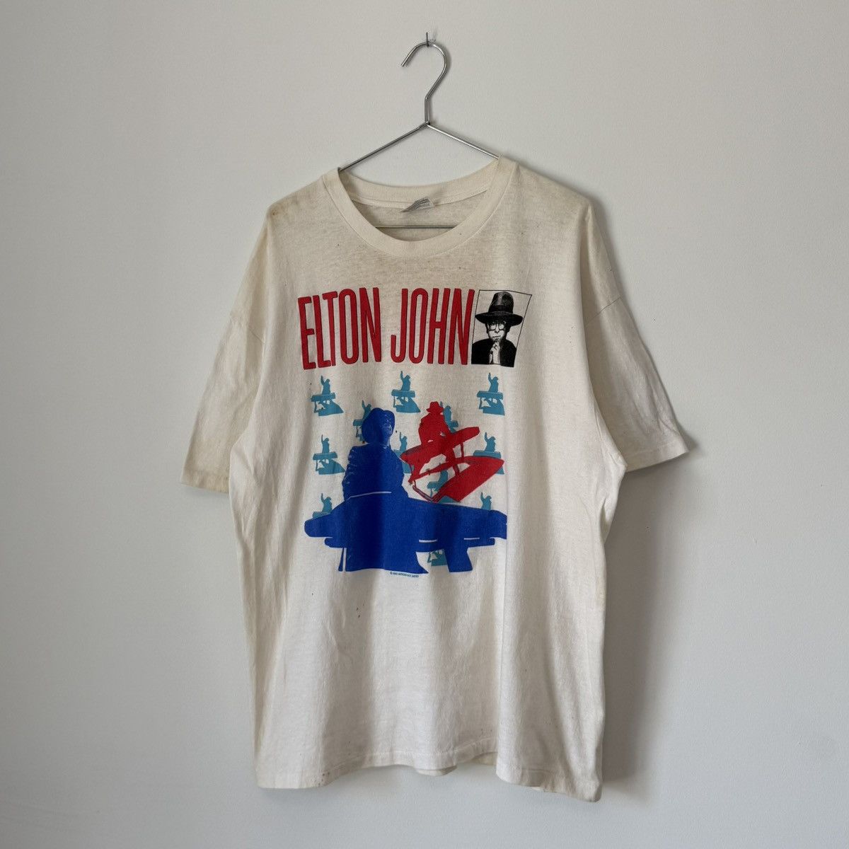 Band Tees Vintage 1988 Elton John Band Tour Tee Distressed Rare Size US XXL / EU 58 / 5 - 1 Thumbnail