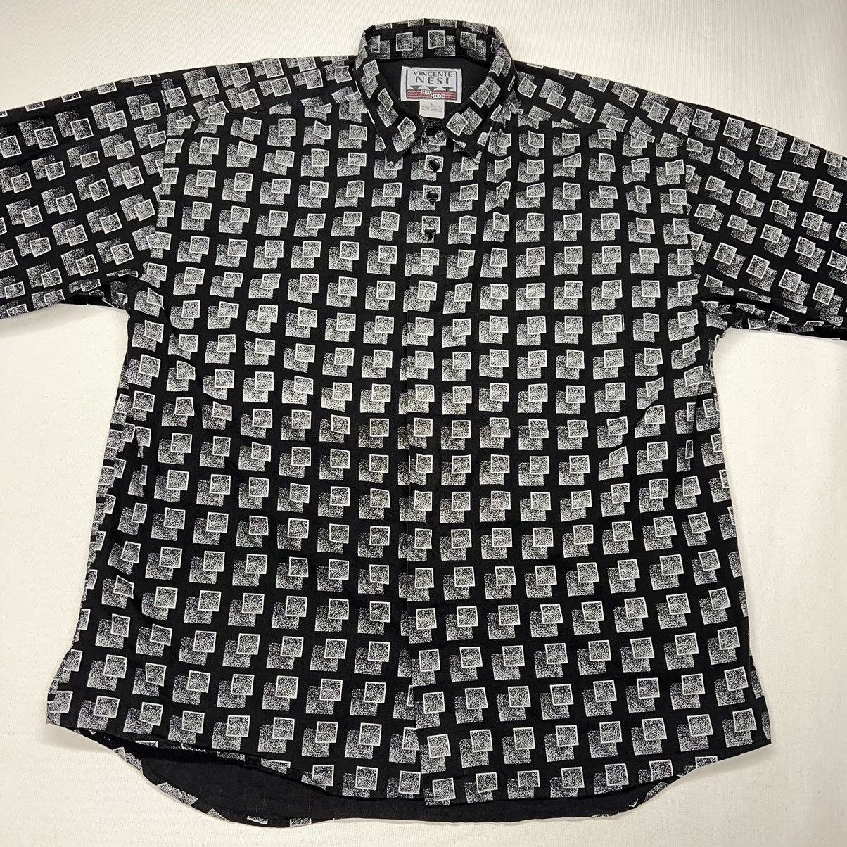 Vintage Vincente Nesi Button Up Shirt Black Print Geometric Squares Size US L / EU 52-54 / 3 - 2 Thumbnail