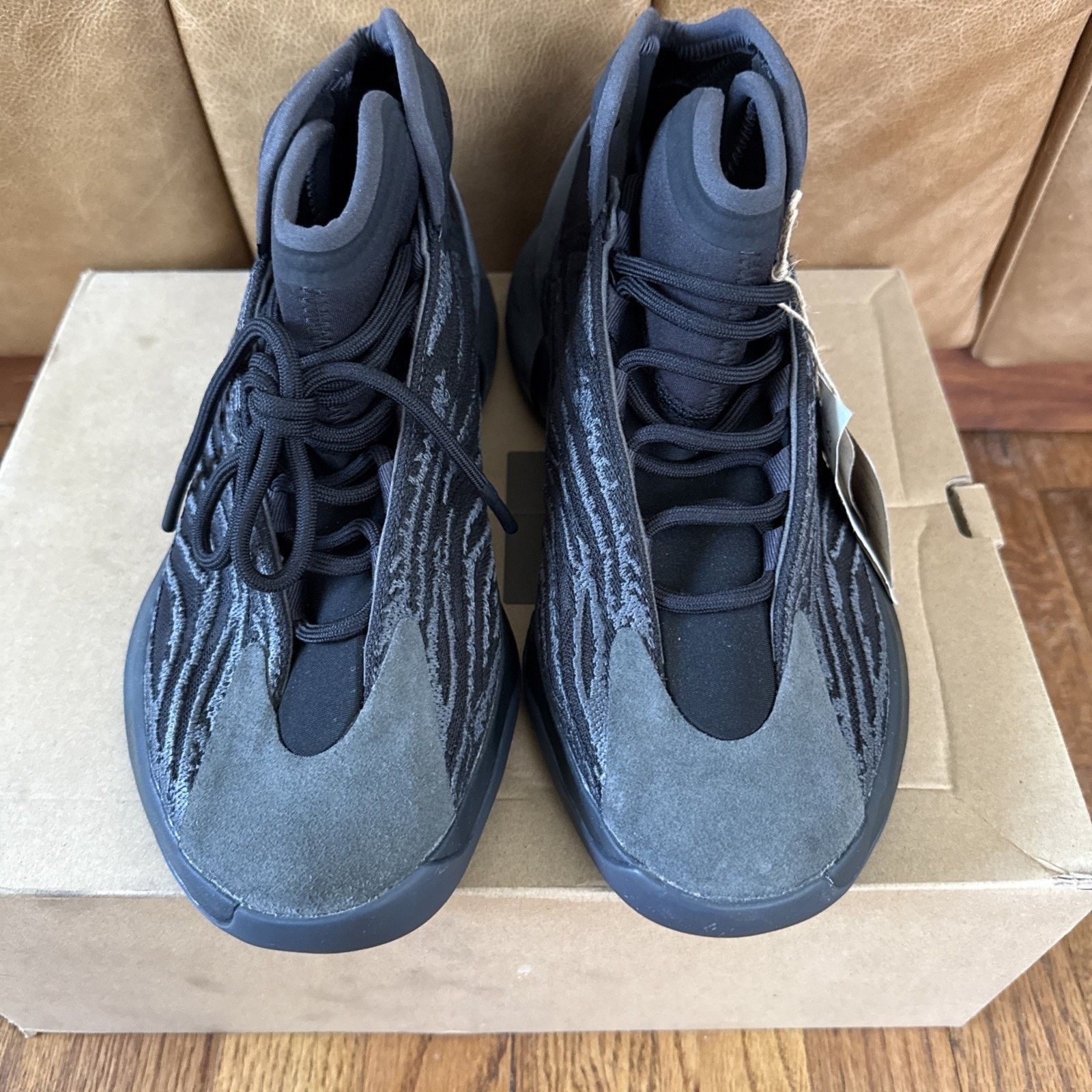 Adidas Size 10 - adidas Yeezy QNTM Onyx Basketball Shoe Size US 10 / EU 43 - 6 Thumbnail