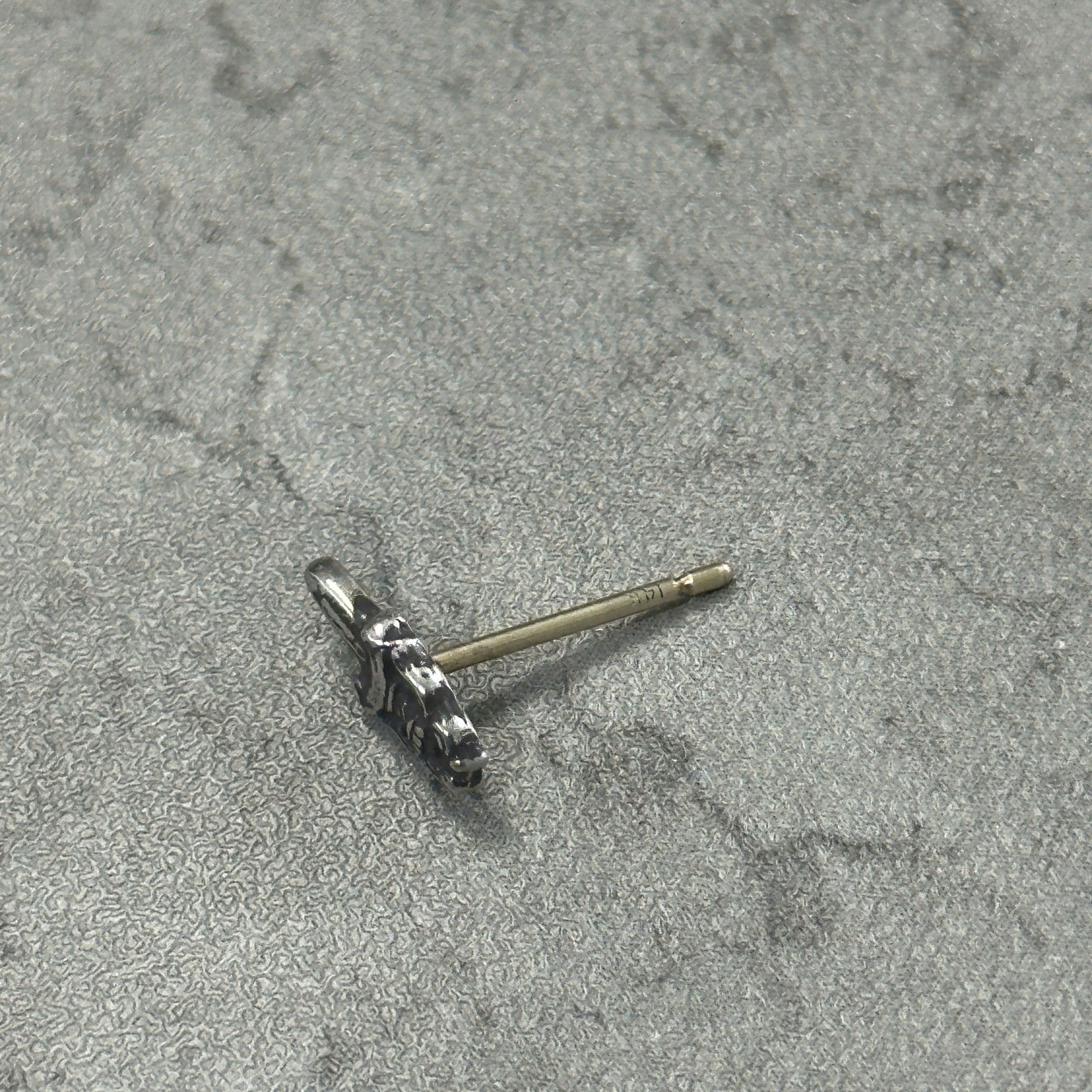 Chrome Hearts Chrome hearts Dagger stud earrings Size ONE SIZE - 9 Thumbnail