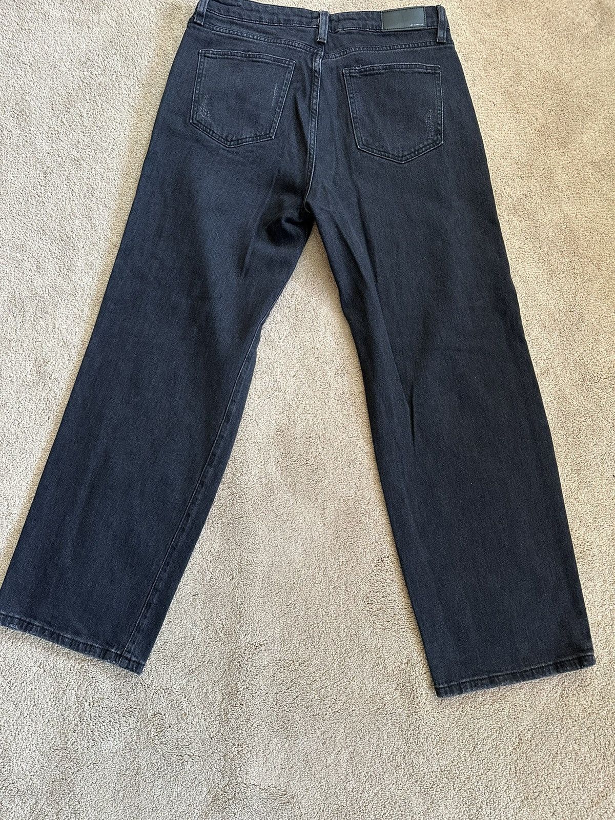 Forever 21 Black Loose Straight Jeans Size US 31 - 2 Thumbnail