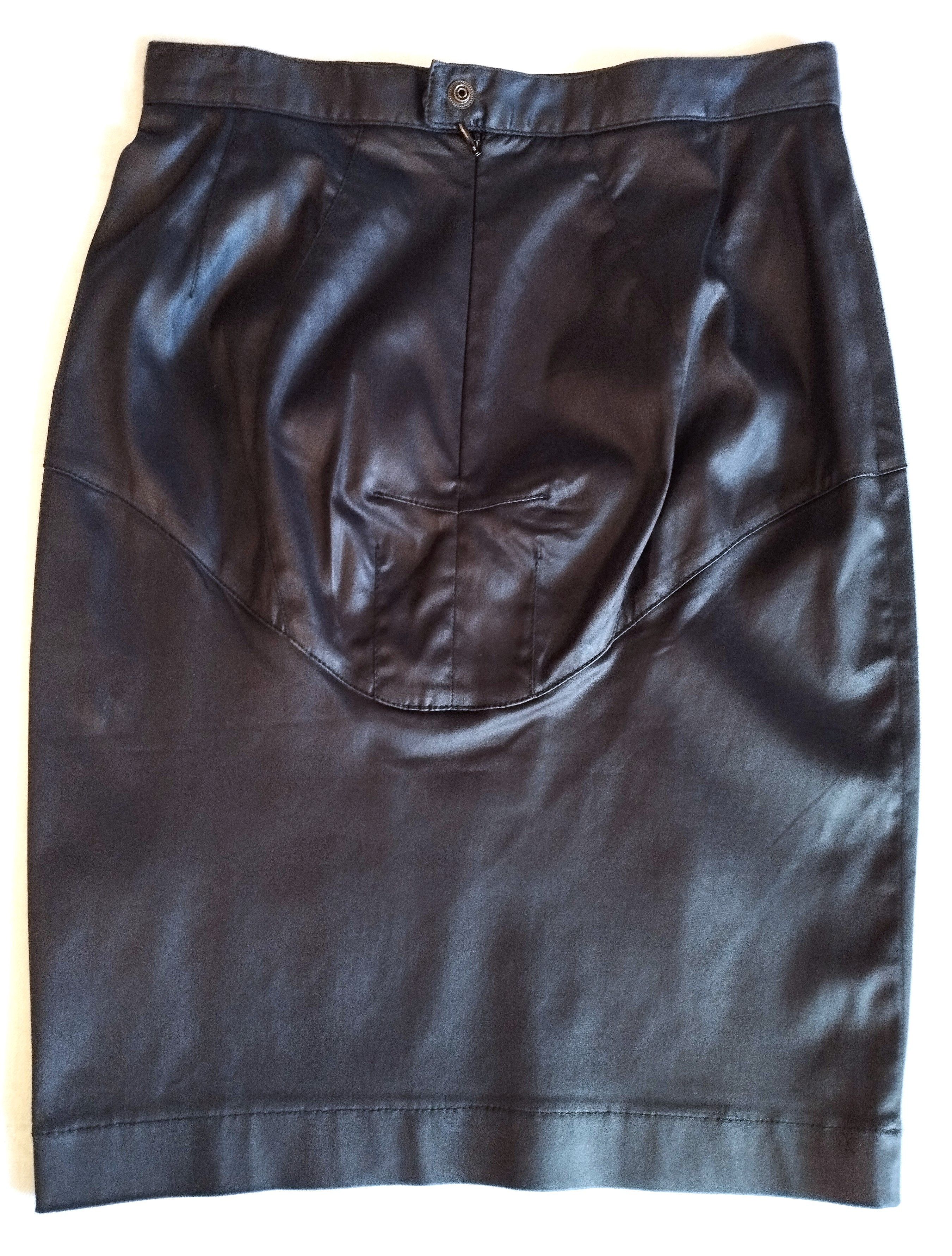 Vivienne Westwood Vivienne Westwood Jupe T XS Size 25" / US 0 / IT 36 - 1 Thumbnail