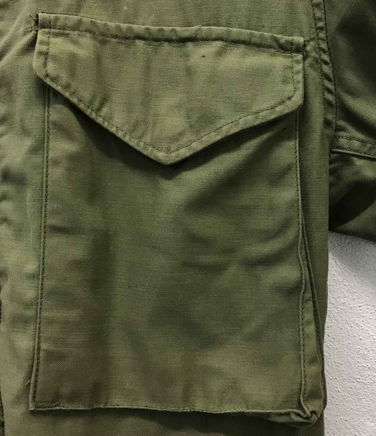 Vintage M65 Field Jacket In Original Vietnam War Uniforms Tuy-Hoarun Size US M / EU 48-50 / 2 - 7 Thumbnail