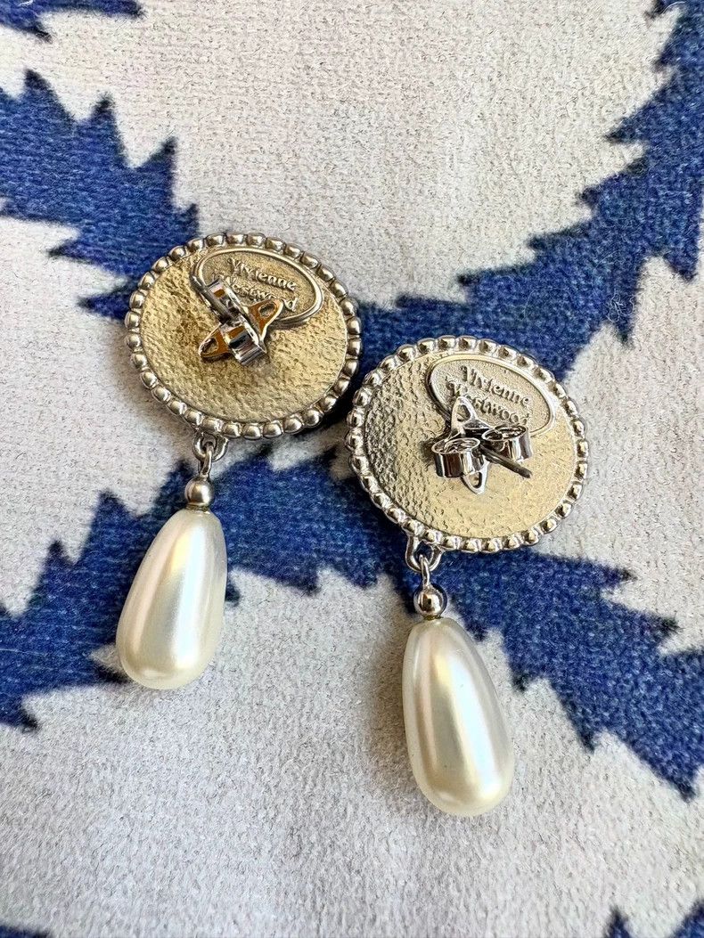 Vivienne Westwood Vivienne Westwood Red pearl enamel stud earrings Size ONE SIZE - 2 Thumbnail