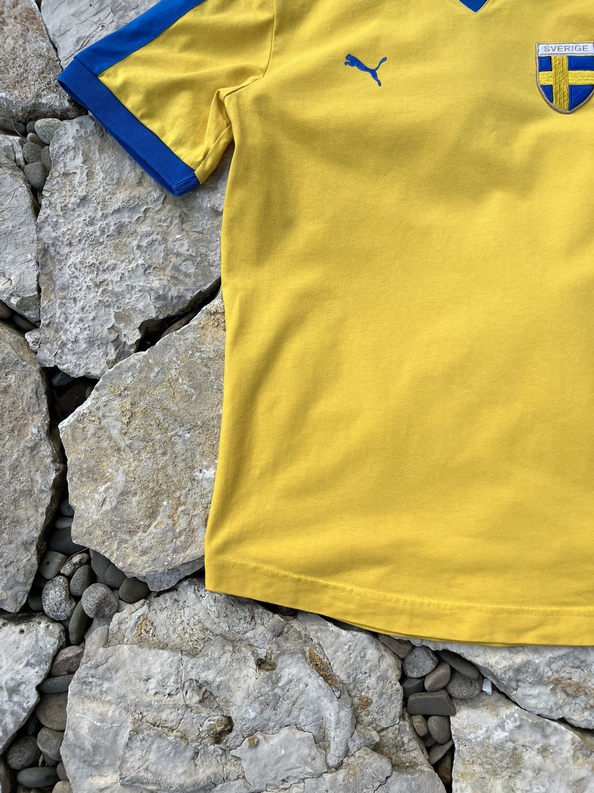 Puma × Vintage Vintage Puma Sweden Sverige y2k polo tee soccer jersey rare Size US M / EU 48-50 / 2 - 6 Thumbnail