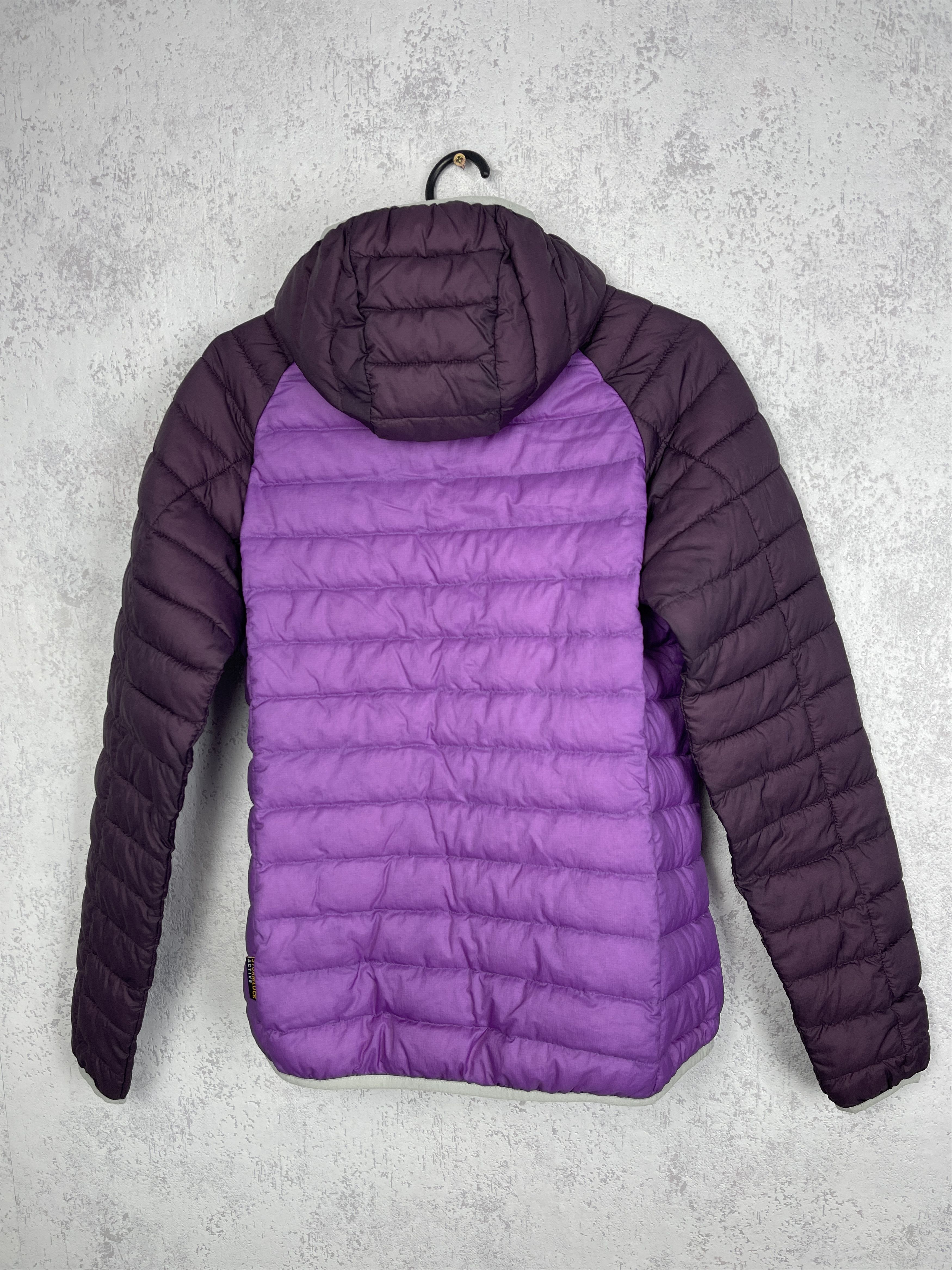 Jack Wolfskin Jack Wolfskin Down 700 Hooded Jacket Size S / US 4 / IT 40 - 2 Thumbnail