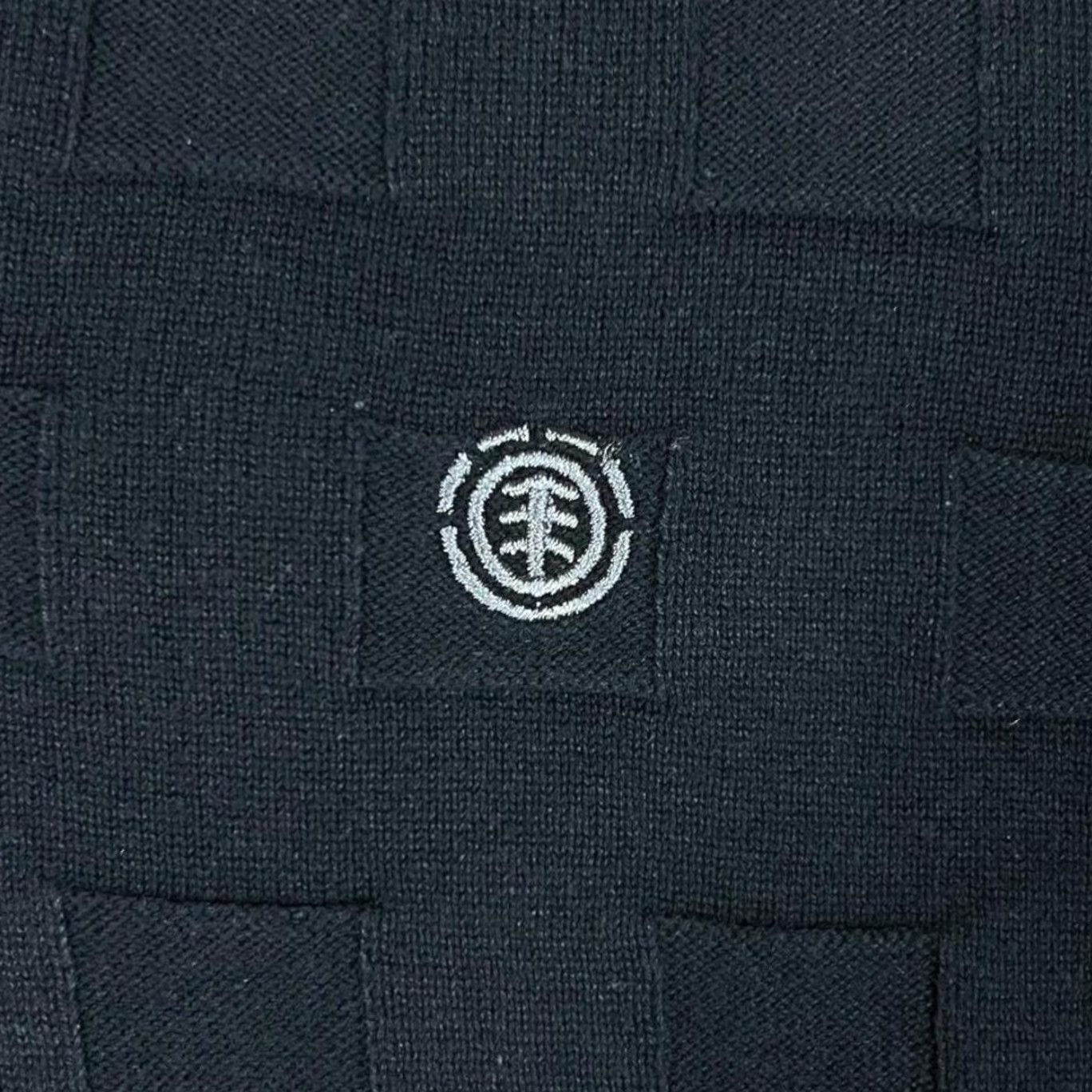 Element Element Subtle Black Chest Mini Logo V-Neck Sweater Jumper S Mens Long Sleeve Pullover Embroidered Size US S / EU 44-46 / 1 - 4 Thumbnail