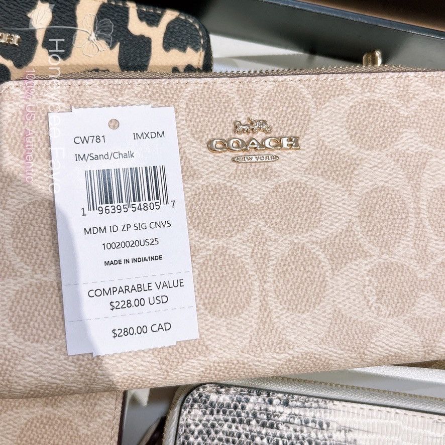Coach Medium Id Zip Wallet In Signature Canvas CW781 Size ONE SIZE - 5 Thumbnail