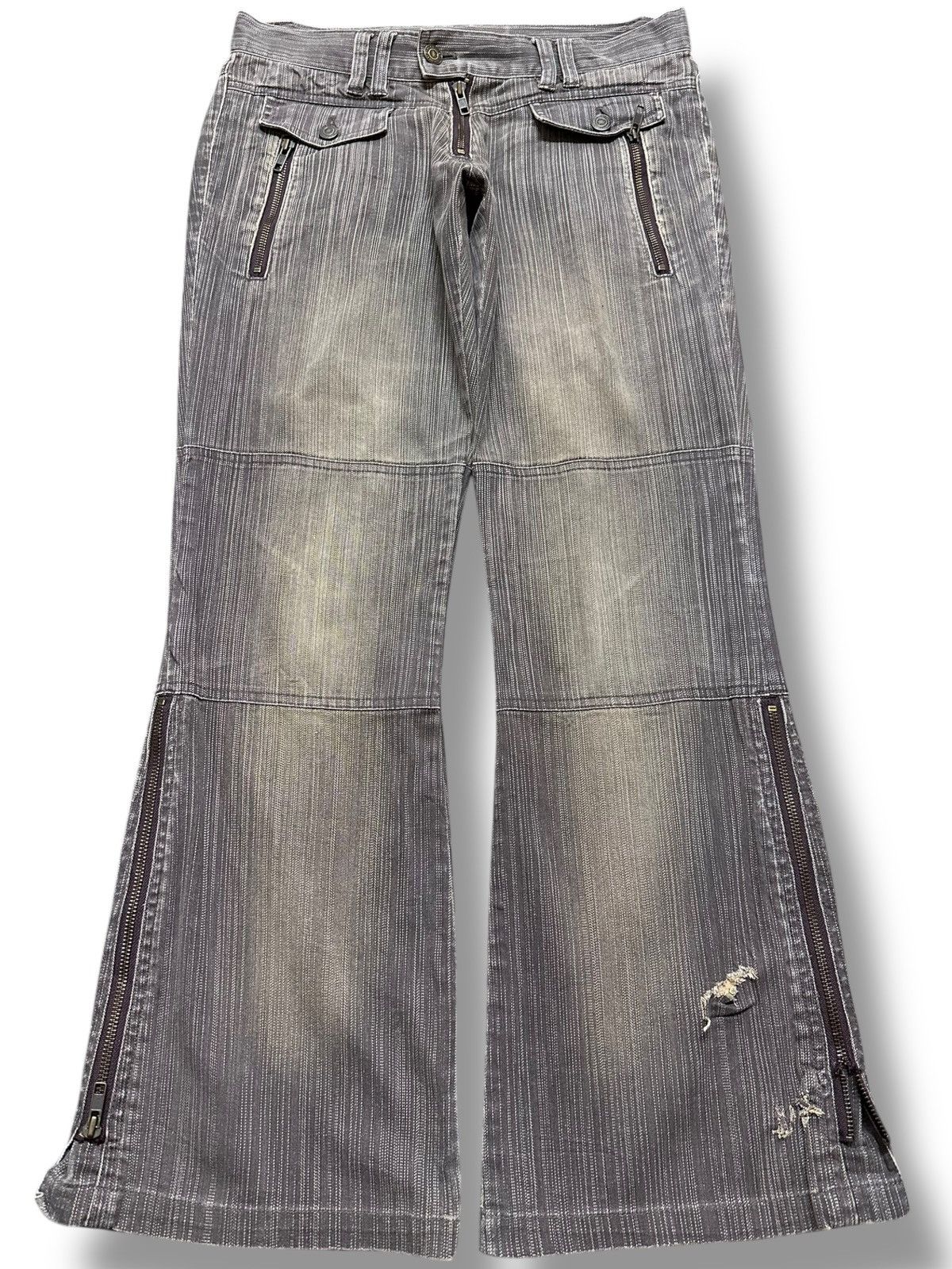 Tornado Mart Vintage Tornado Mart Flare Zipper Detail Avant Garde Jeans Size US 30 / EU 46 - 1 Thumbnail