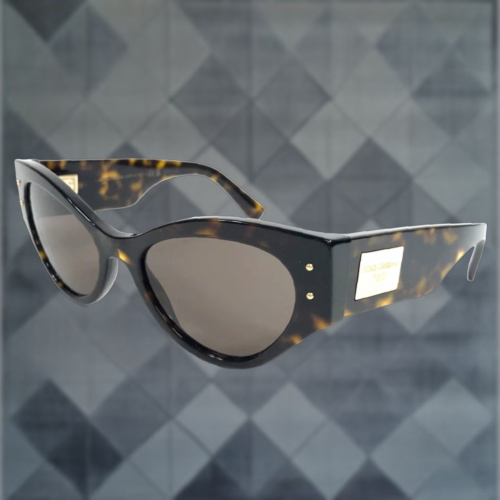 VINTAGE Dolce Gabbana Women's Sunglasses Cat Eye Tortoise Shell Brown UV400 Italy