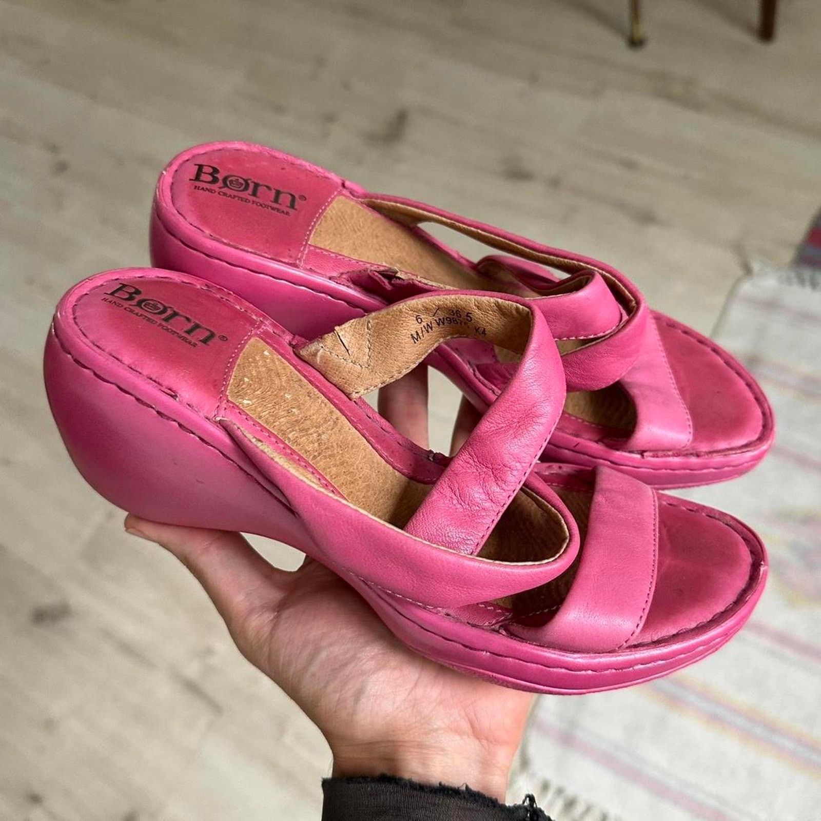Vintage Vintage Pink Leather Strap Chunky Platform Slip On Sandals Size US 6 / IT 36 - 1 Thumbnail