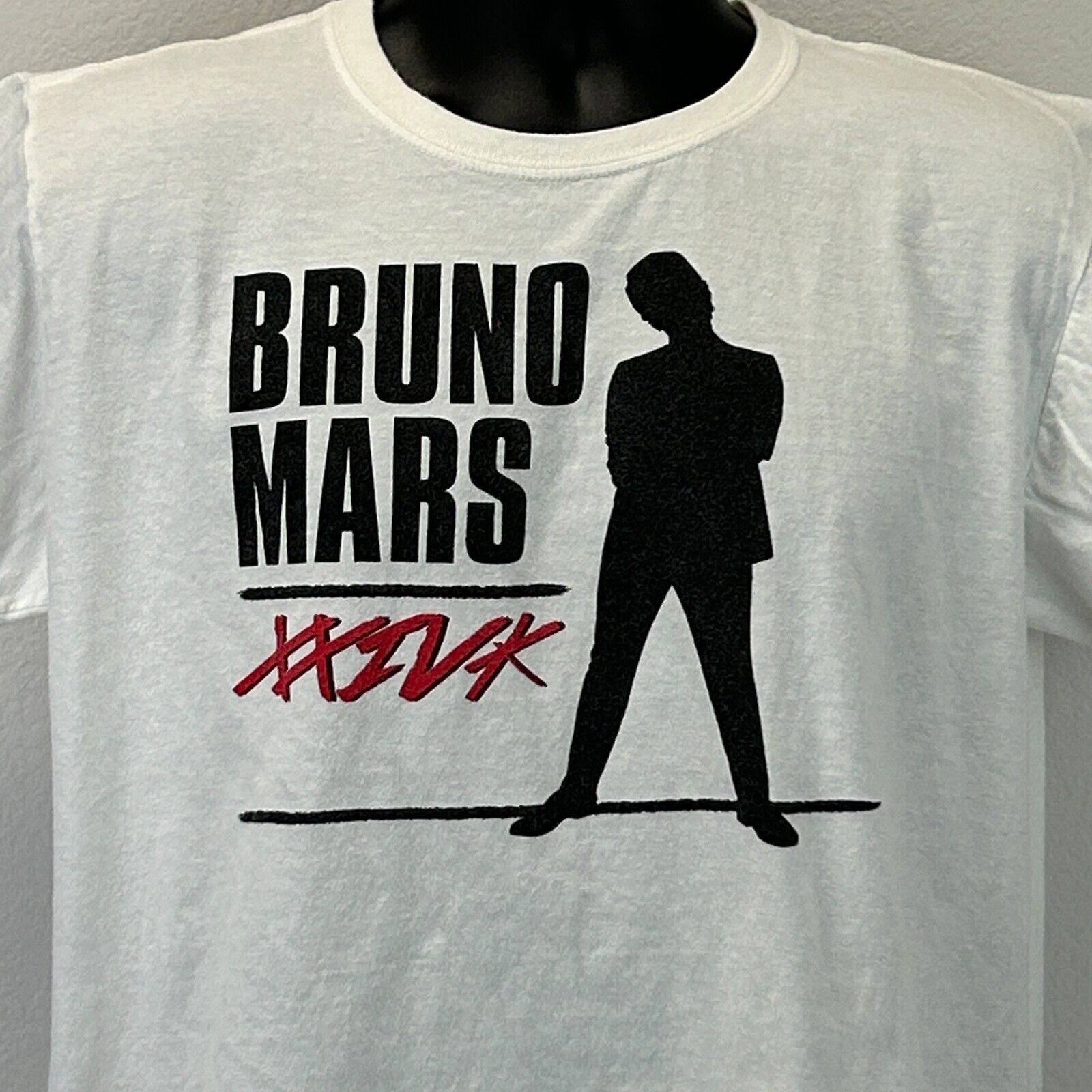 Gildan Bruno Mars 24K Magic World Tour T Shirt Mens L Large Size US L / EU 52-54 / 3 - 5 Thumbnail
