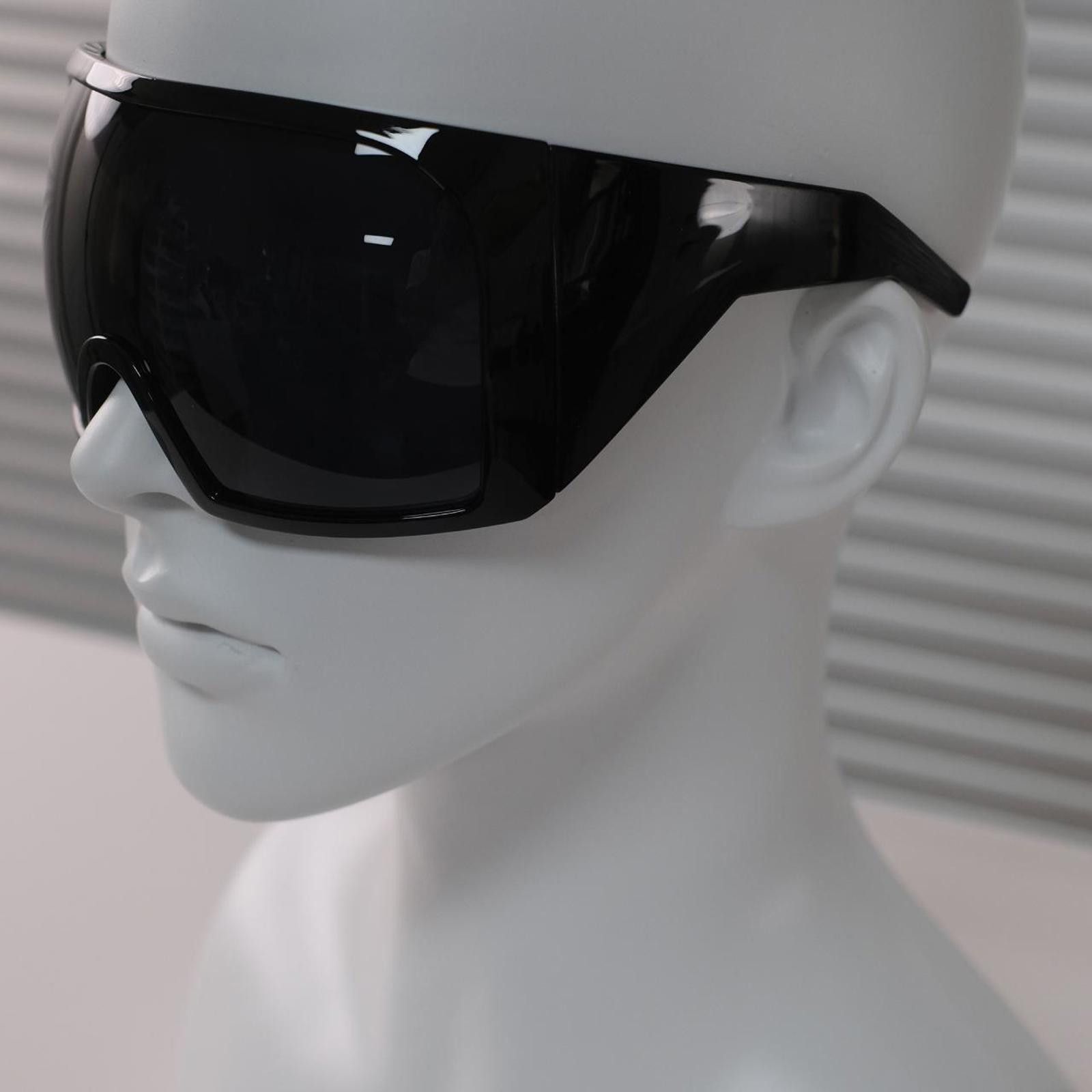 Japanese Brand Y2k Avant Garde Futuristic Oversized Black Sunglasses Unisex Size ONE SIZE - 7 Thumbnail