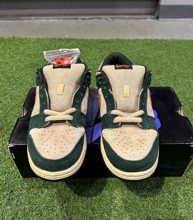 Nike SB Size 9- Nike SB Dunk Low Eire 2004 Size US 9 / EU 42 - 2 Thumbnail