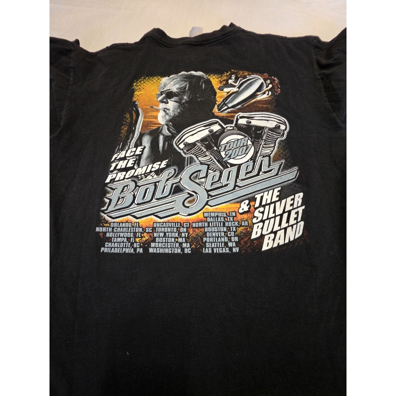 & Other Stories Bob Seger & The Silver Bullet Band 2007 Tour Men's Size L Size US L / EU 52-54 / 3 - 6 Thumbnail