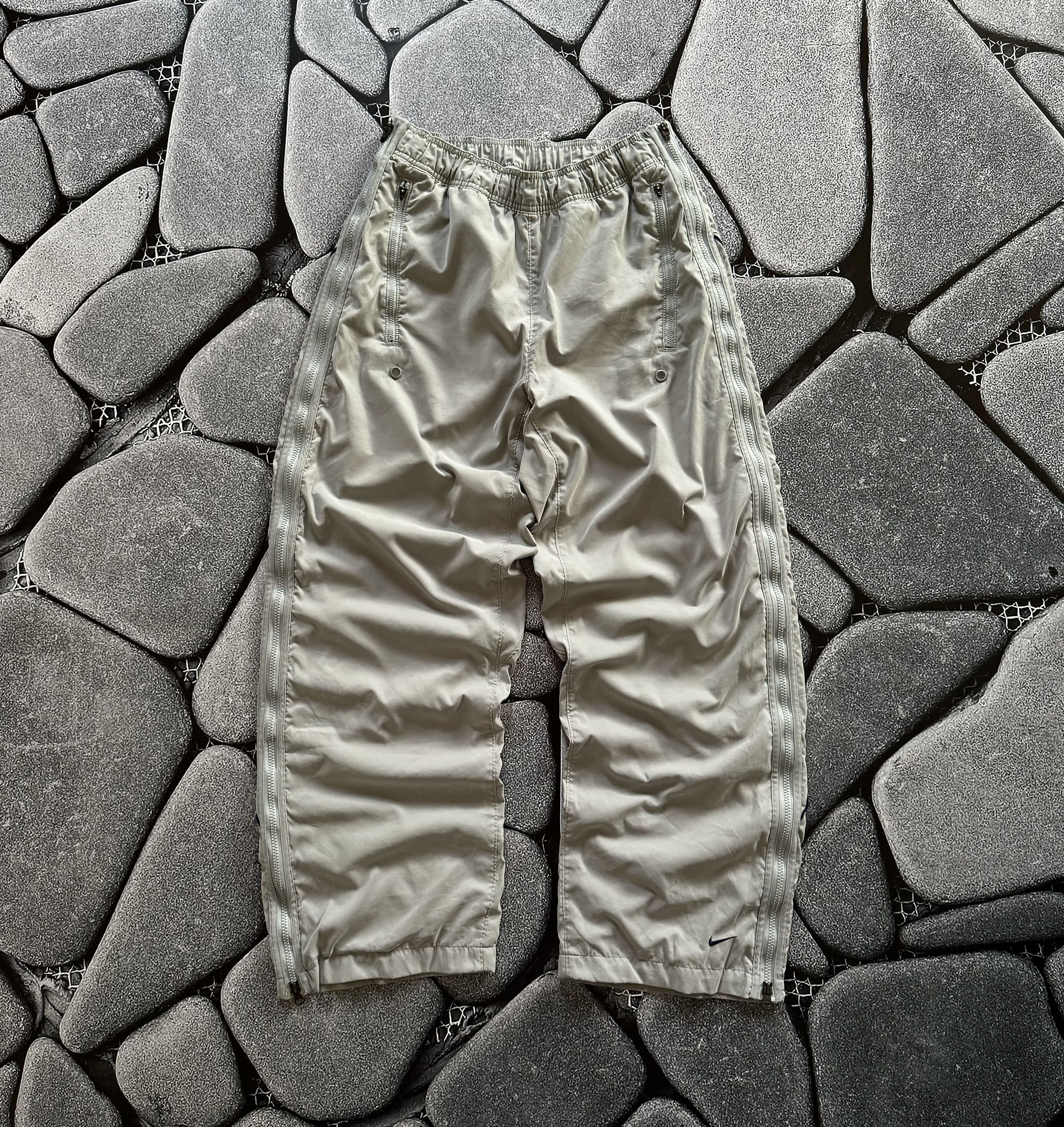 Nike NIKE DRI FIT BATTLEGROUNDS FULL ZIP PANT NYLON GORPCORE Size US 32 / EU 48 - 1 Thumbnail