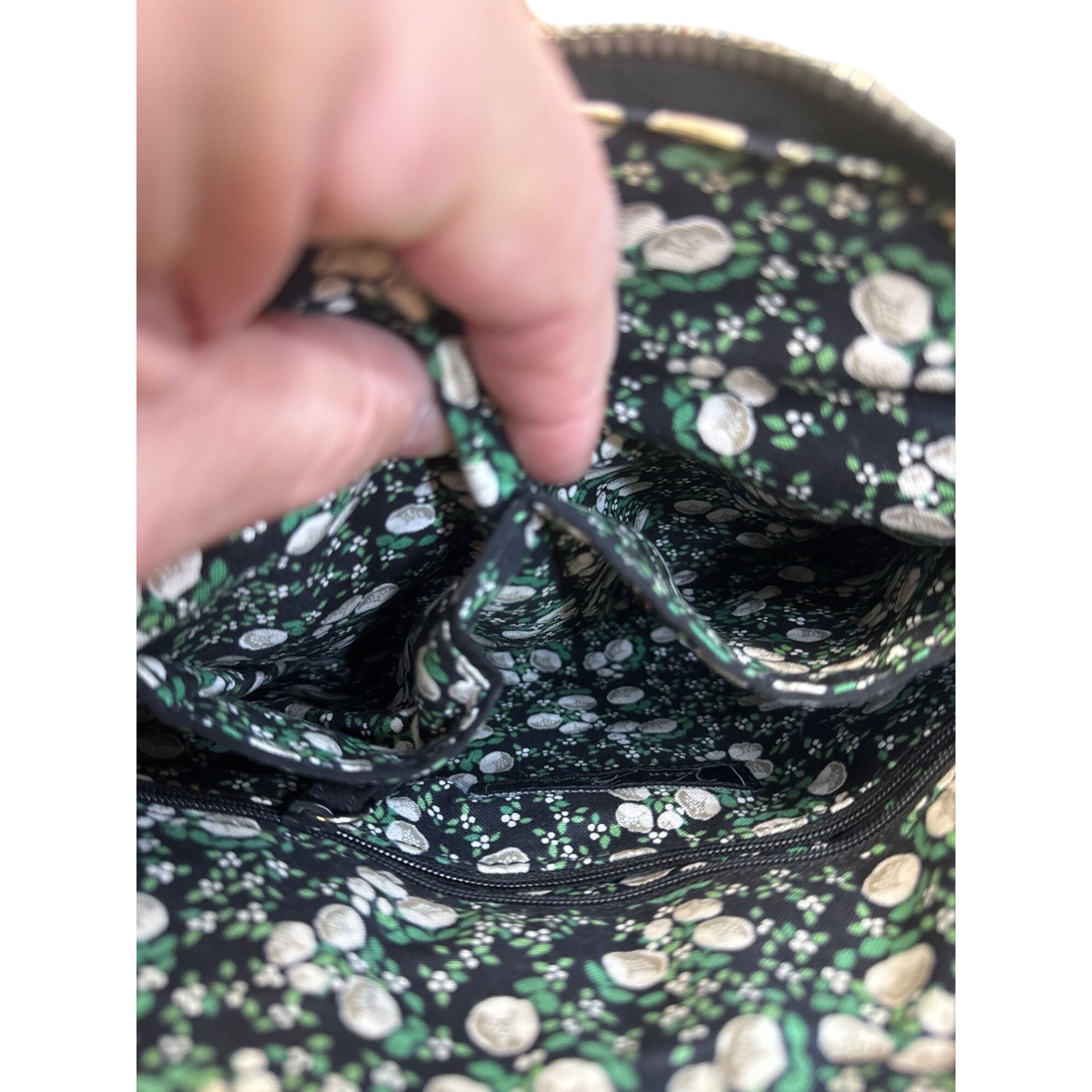 Vera Bradley Vera Bradley Womens Black Quilted Polyester Shoulder Crossbo Size ONE SIZE - 13 Thumbnail